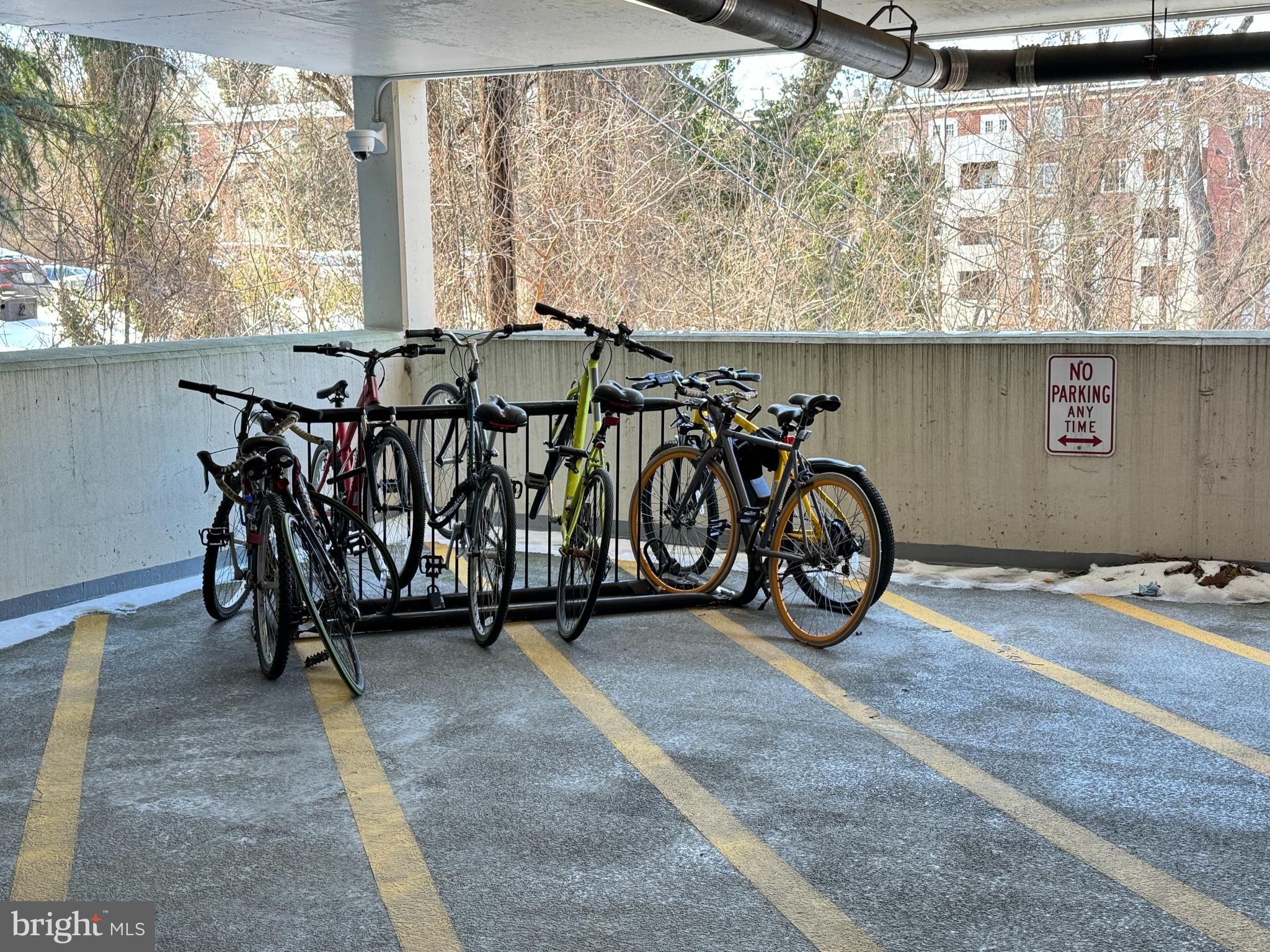 CIRCLE - Residential Lease