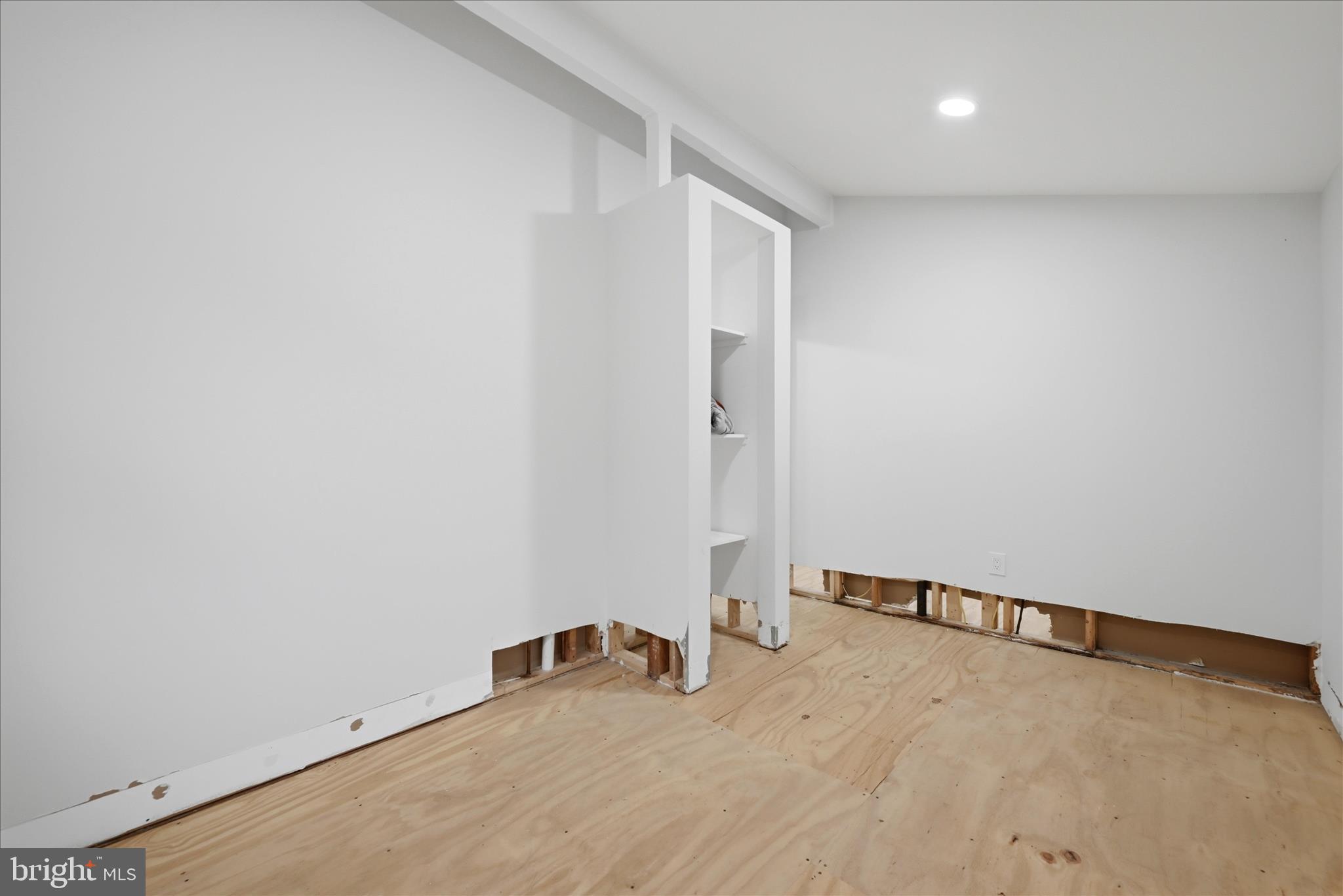 SHAWNEELAND - Residential