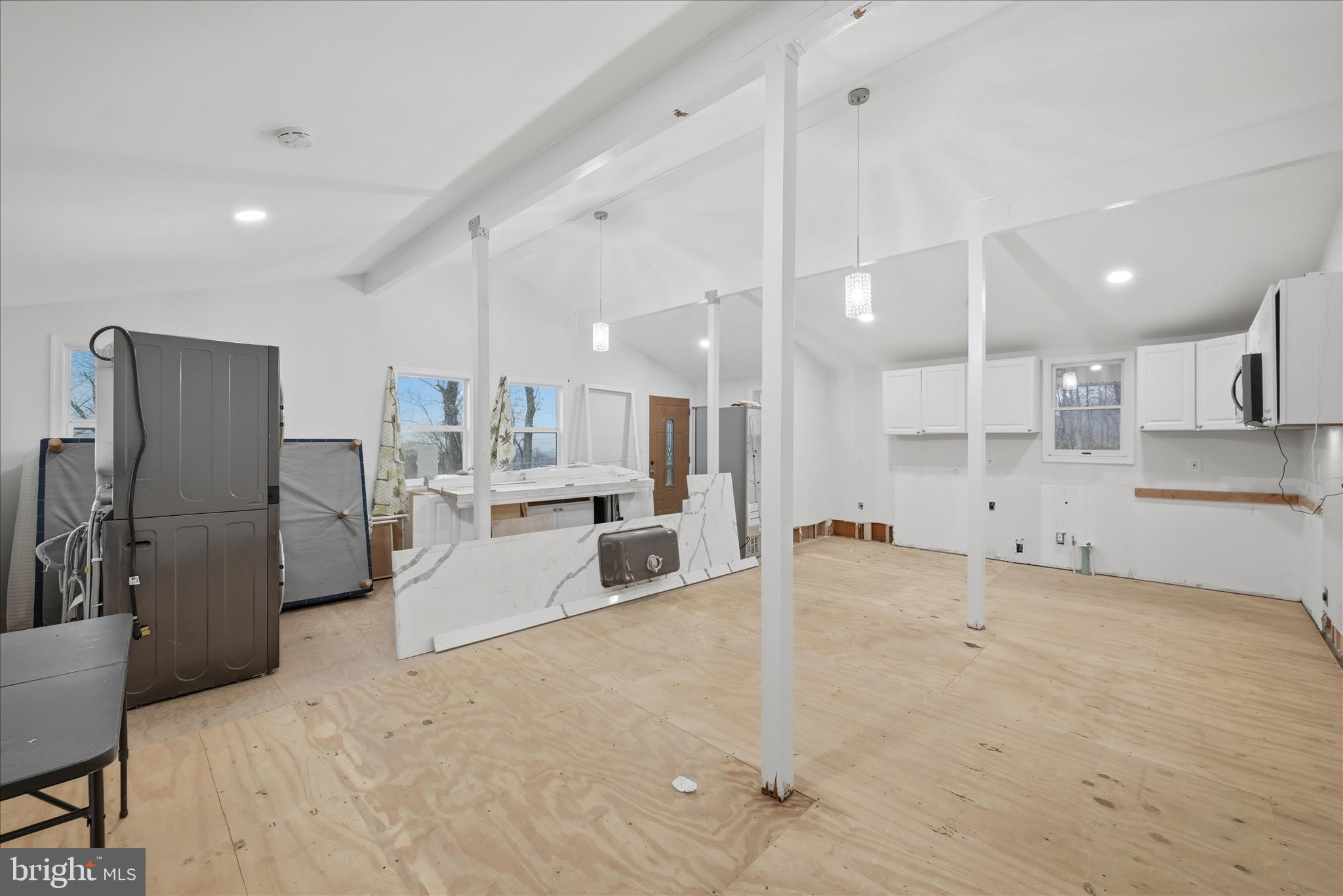 SHAWNEELAND - Residential