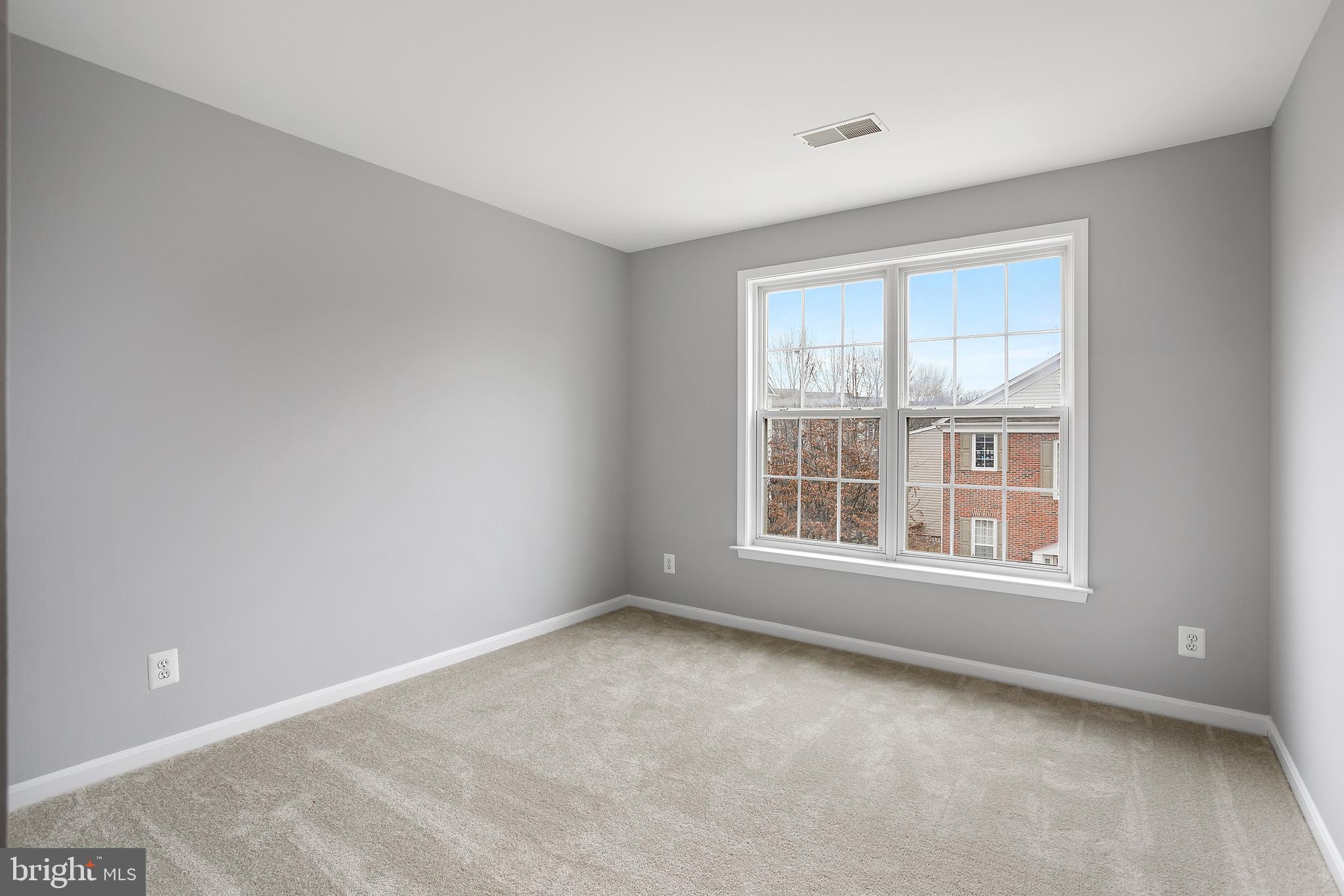 LEONARD PROPERTY - Residential