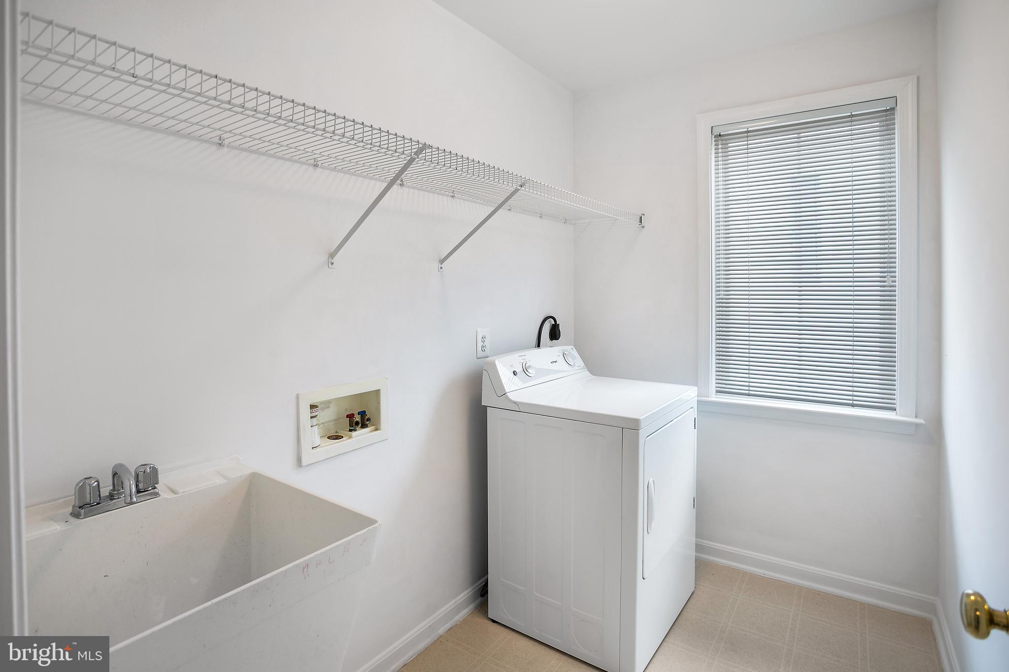 LEONARD PROPERTY - Residential