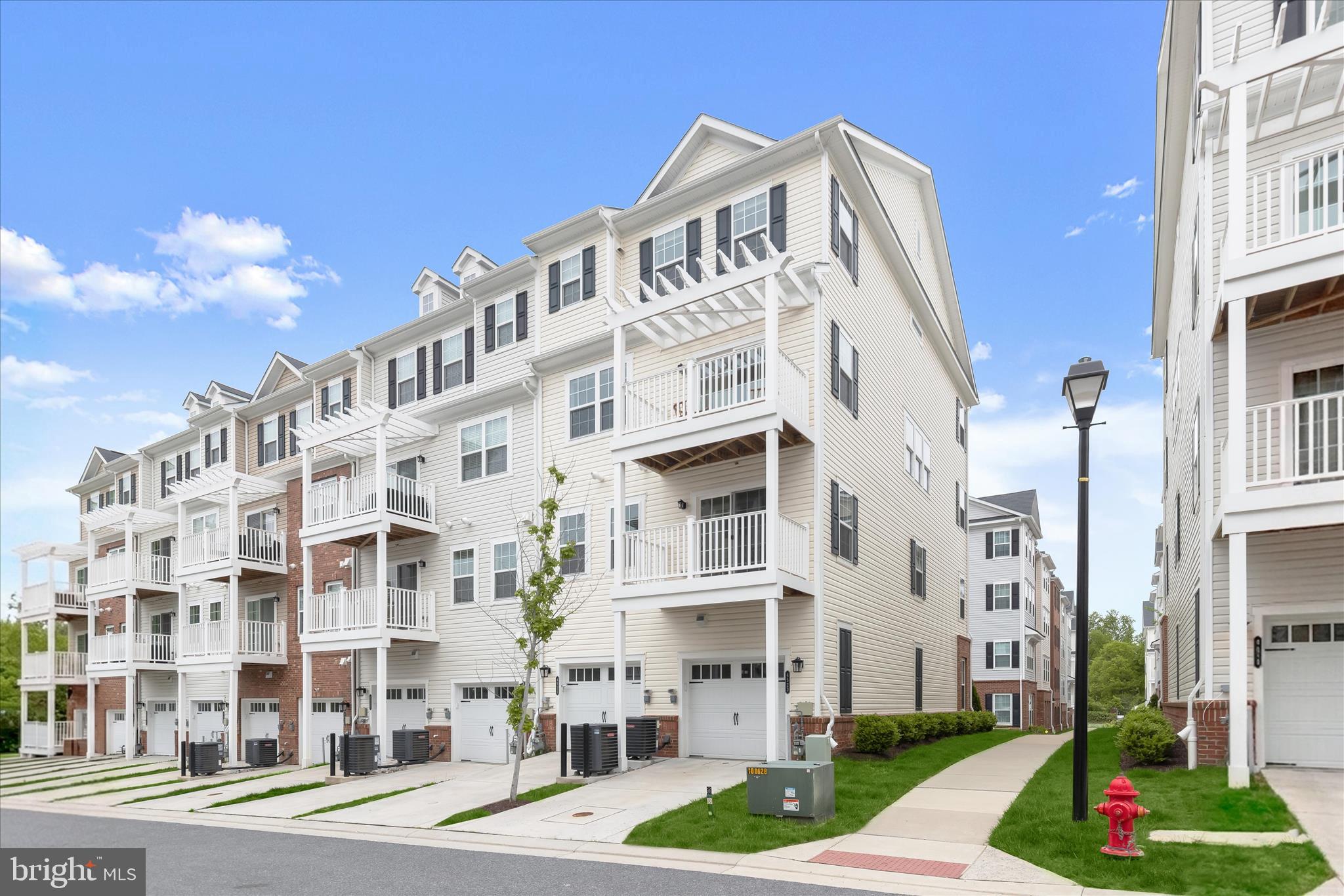 BALLARD GREEN - Residential