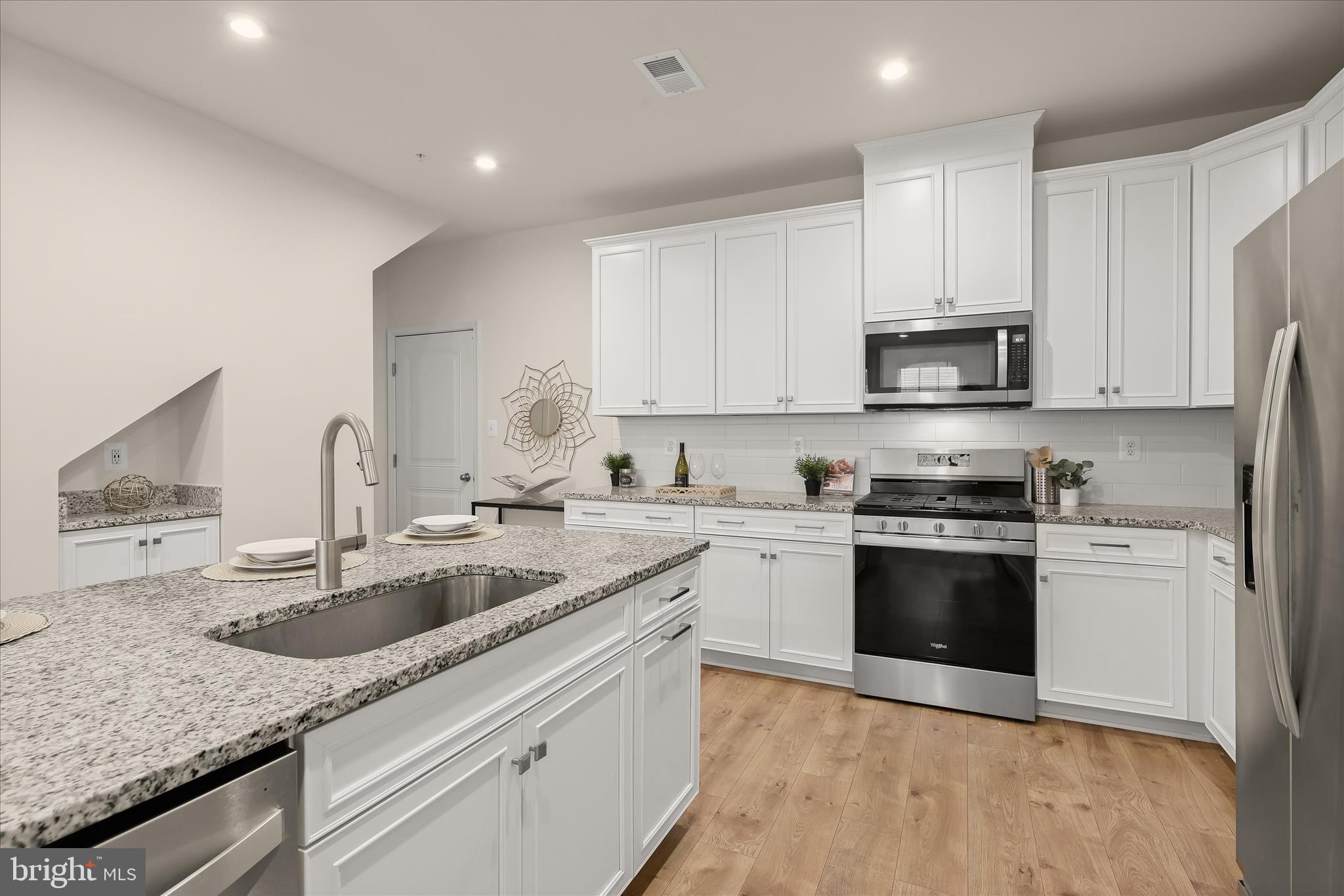 BALLARD GREEN - Residential