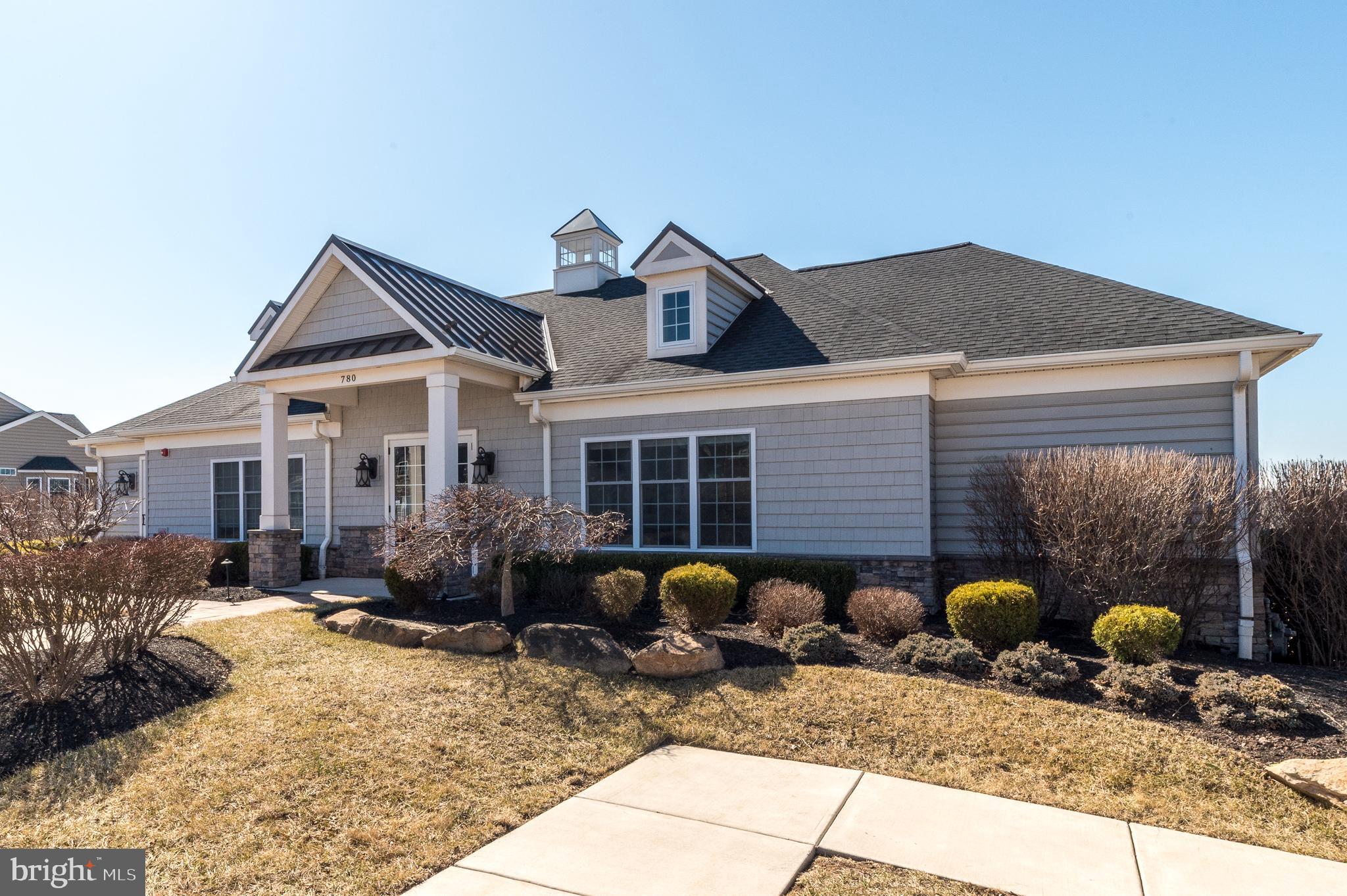 REGENCY AT KIMBER GL - Residential