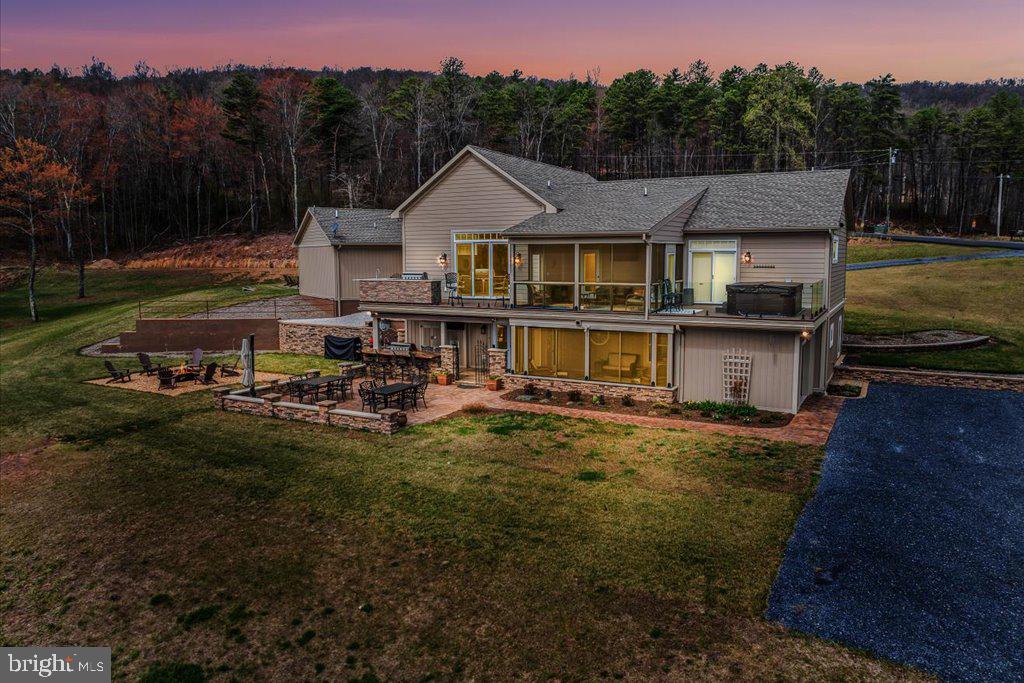 3056 HAMPSHIRE GRADE ROAD