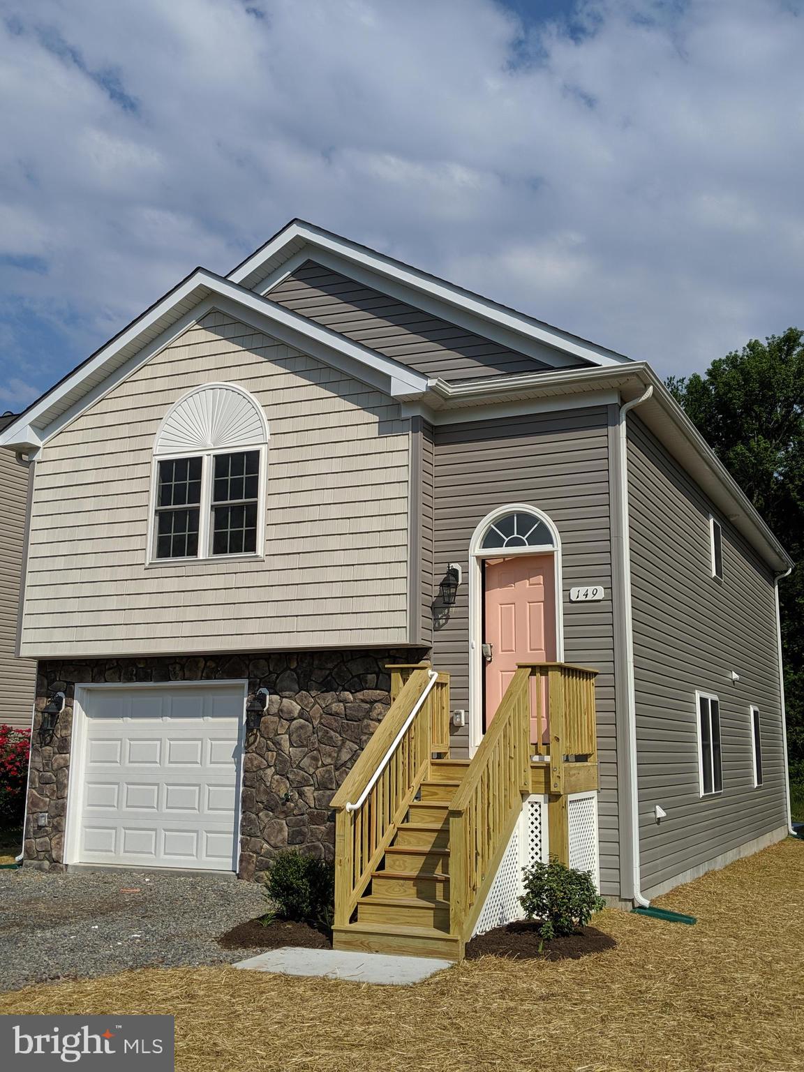 SWALLOW ESTATES - Residential