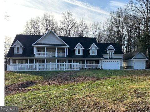 Photo of 17401 Central Avenue, UPPER MARLBORO, MD 20774 (MLS # MDPG2192276)