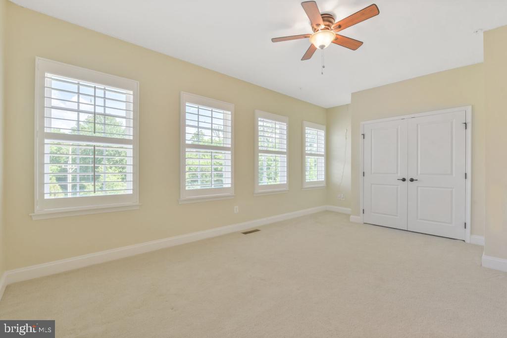 CRESCENT PLACE - Residential