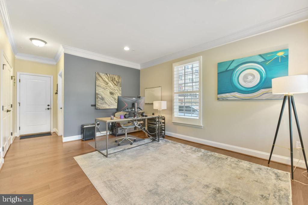 CRESCENT PLACE - Residential