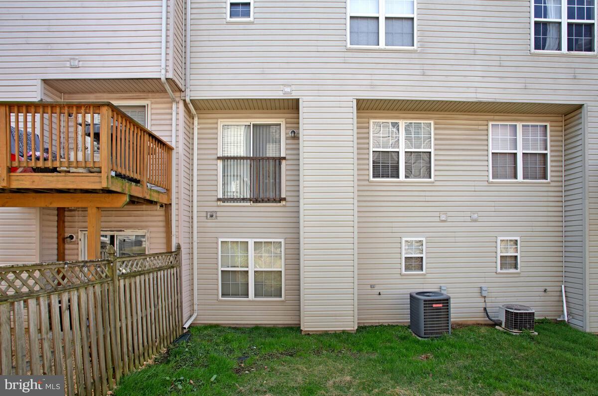 ANNAPOLIS WALK - Residential