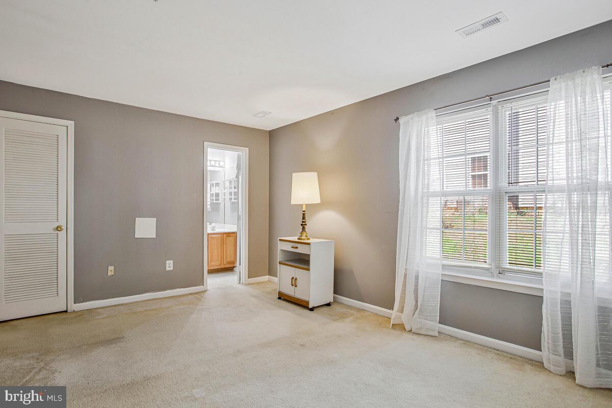 ANNAPOLIS WALK - Residential