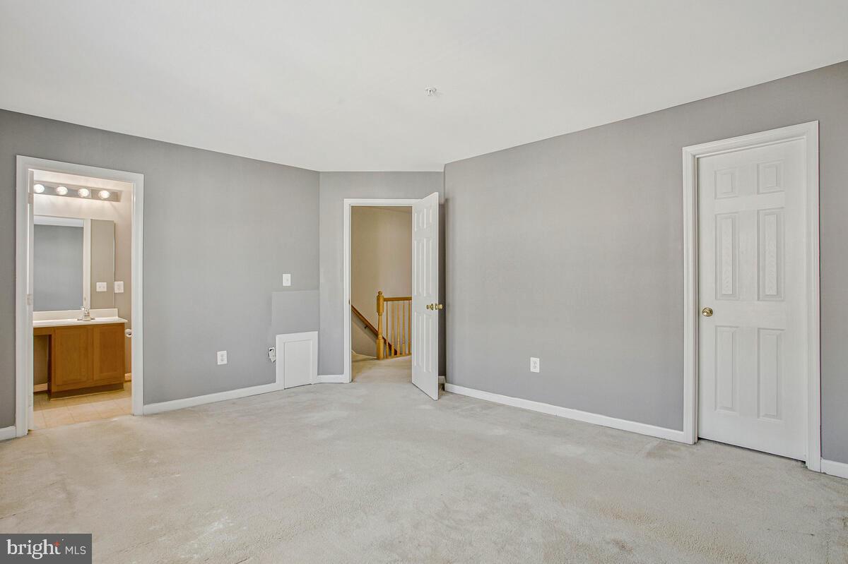 ANNAPOLIS WALK - Residential