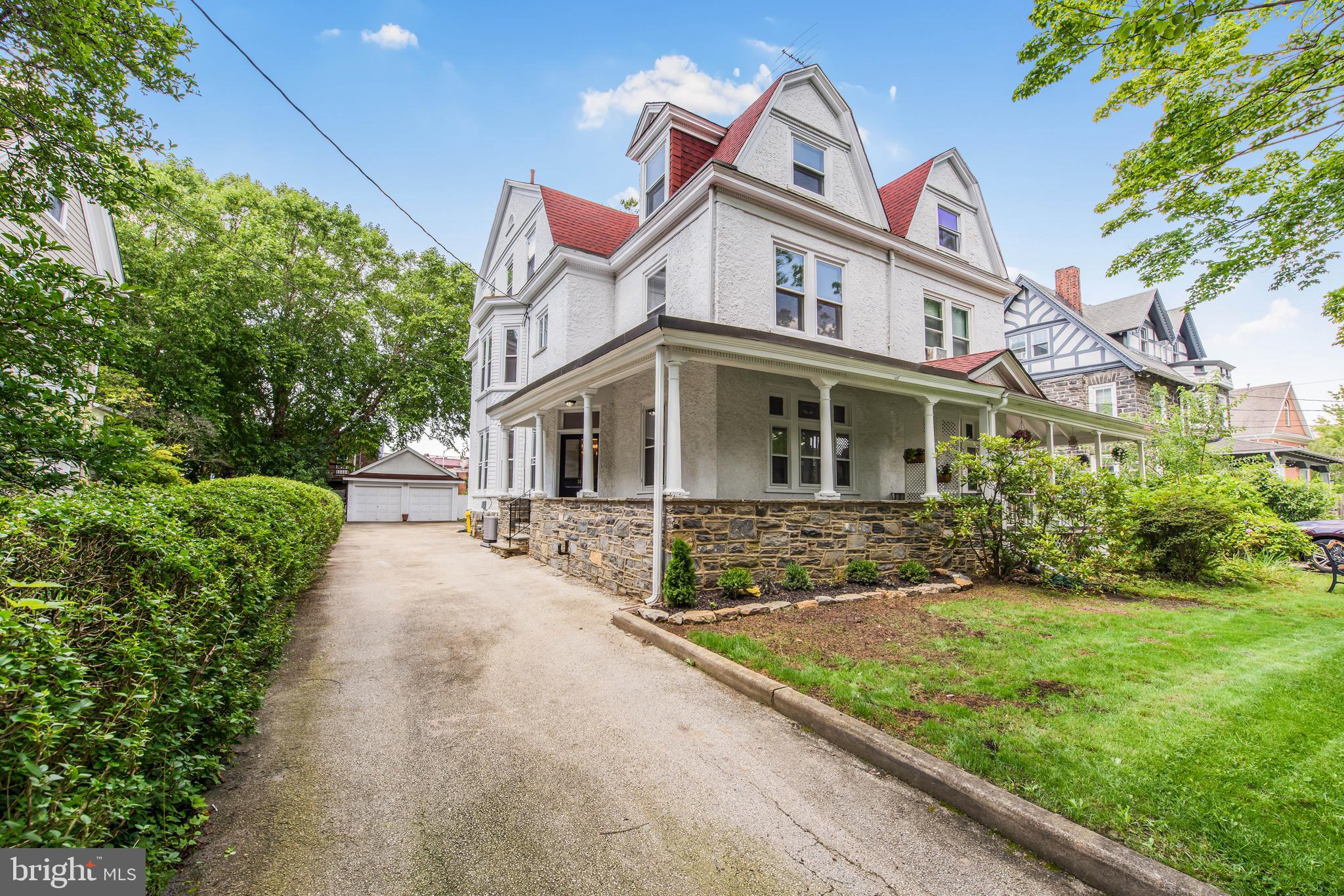 14 SIMPSON ROAD