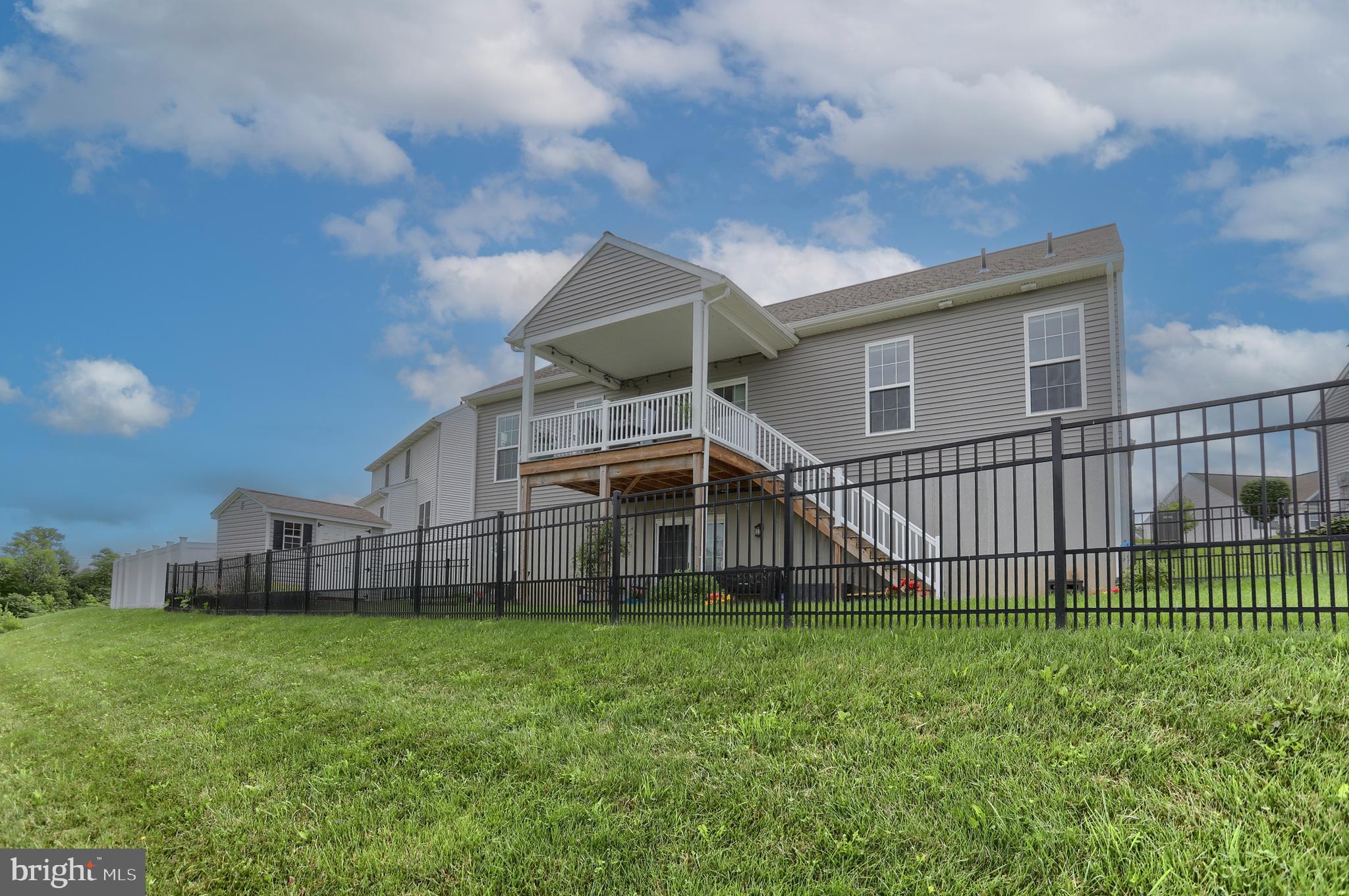 MEADOWS AT BACHMAN RUN - Residential