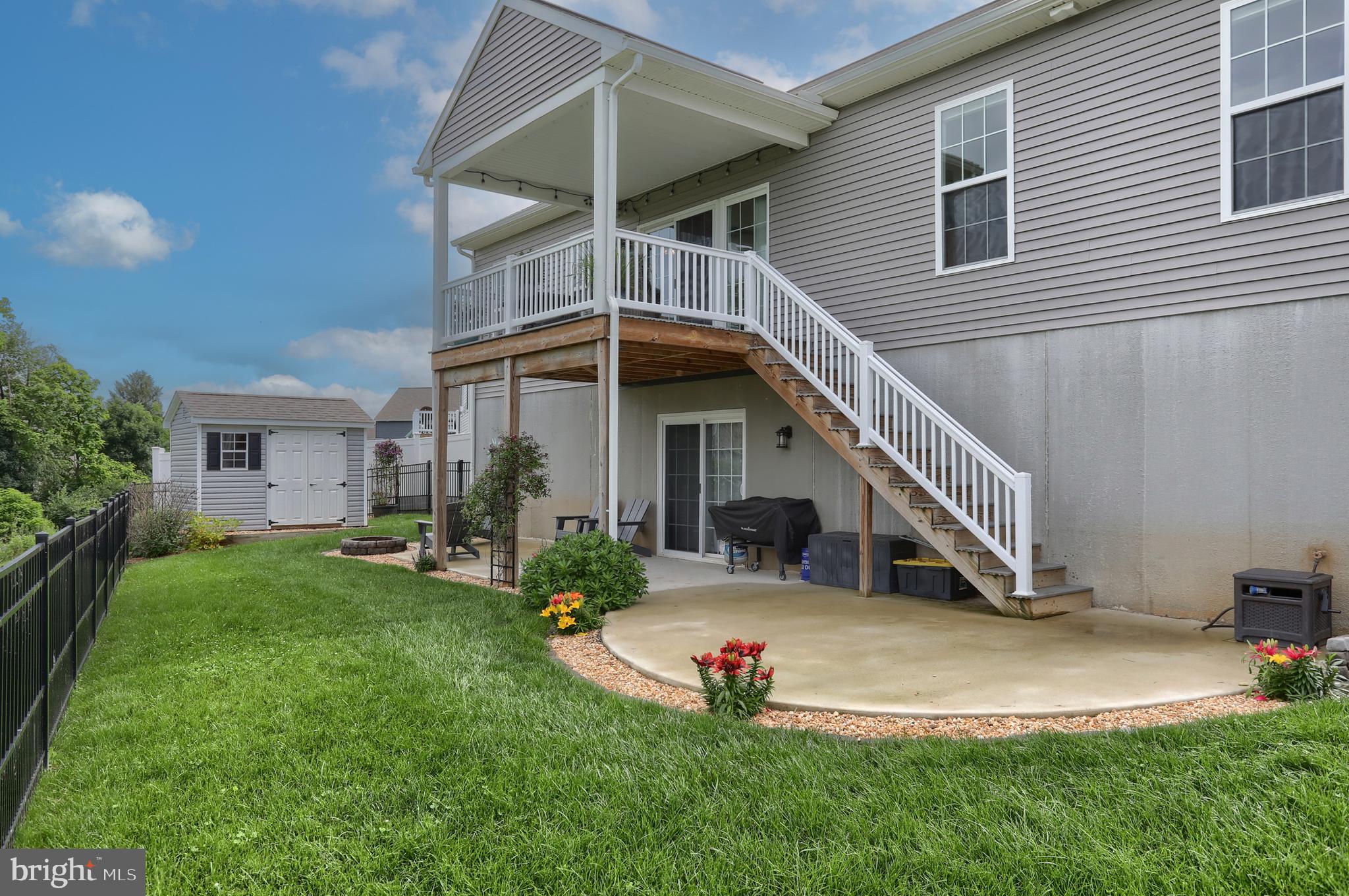 MEADOWS AT BACHMAN RUN - Residential