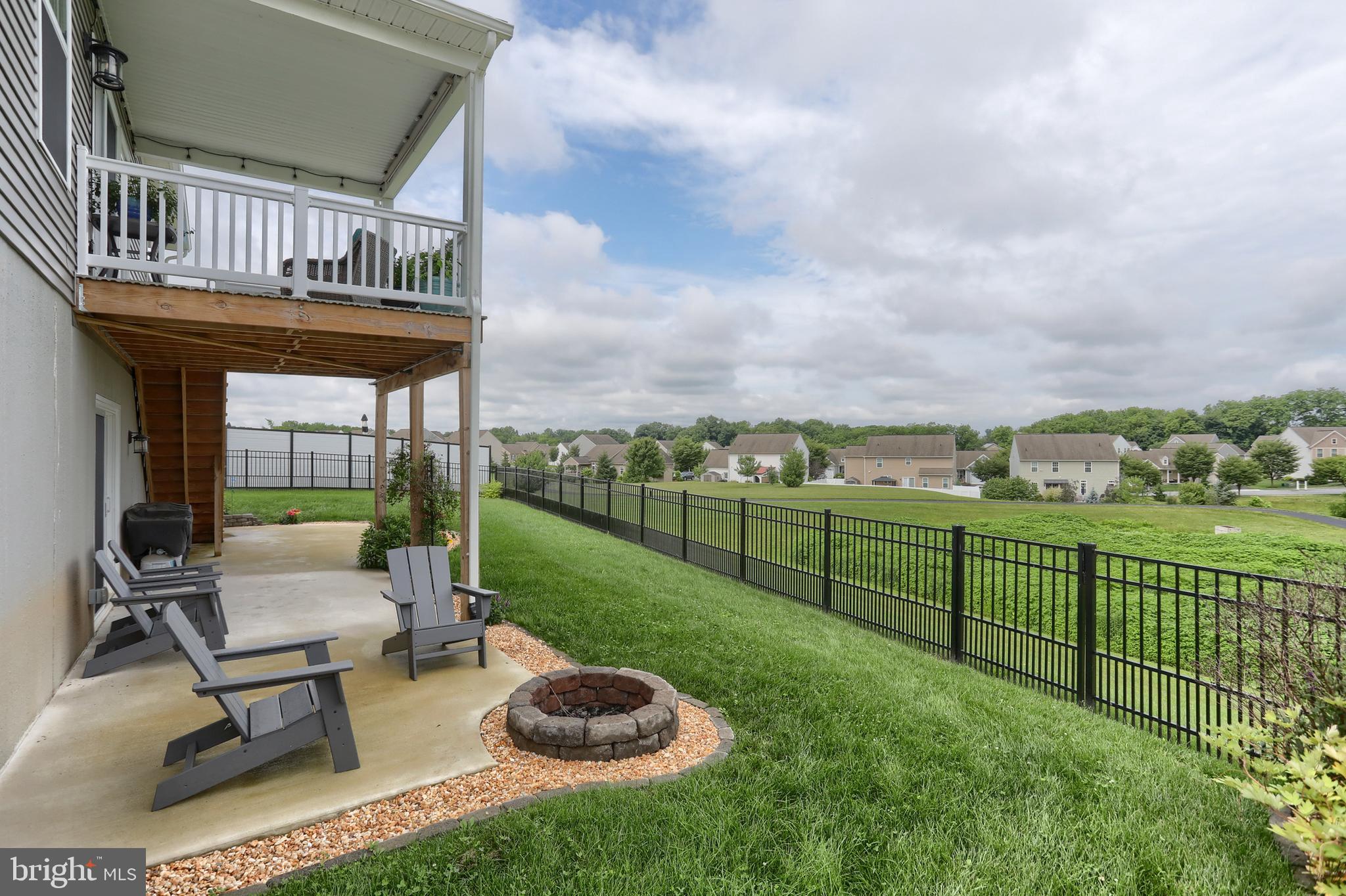 MEADOWS AT BACHMAN RUN - Residential