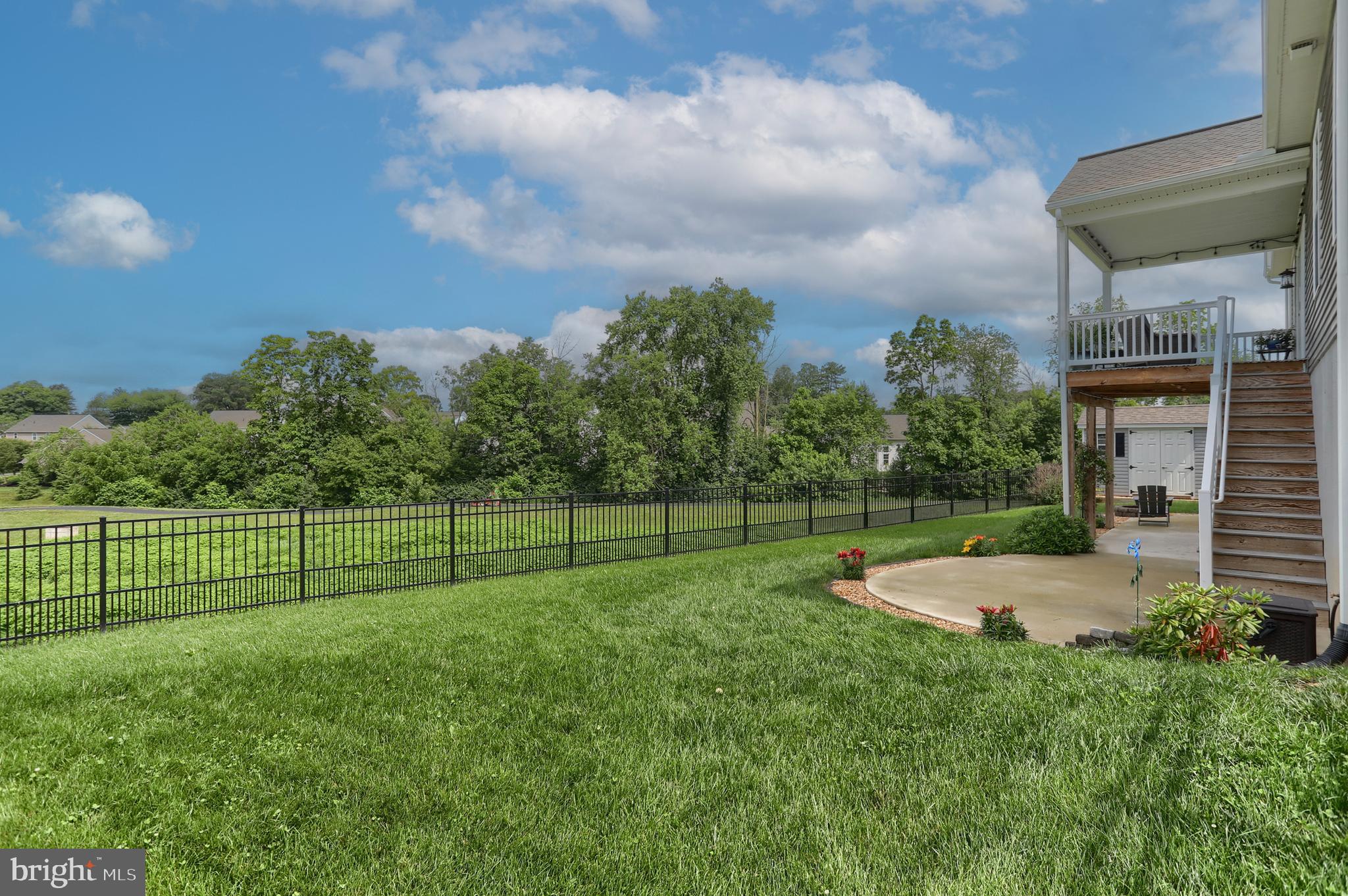 MEADOWS AT BACHMAN RUN - Residential