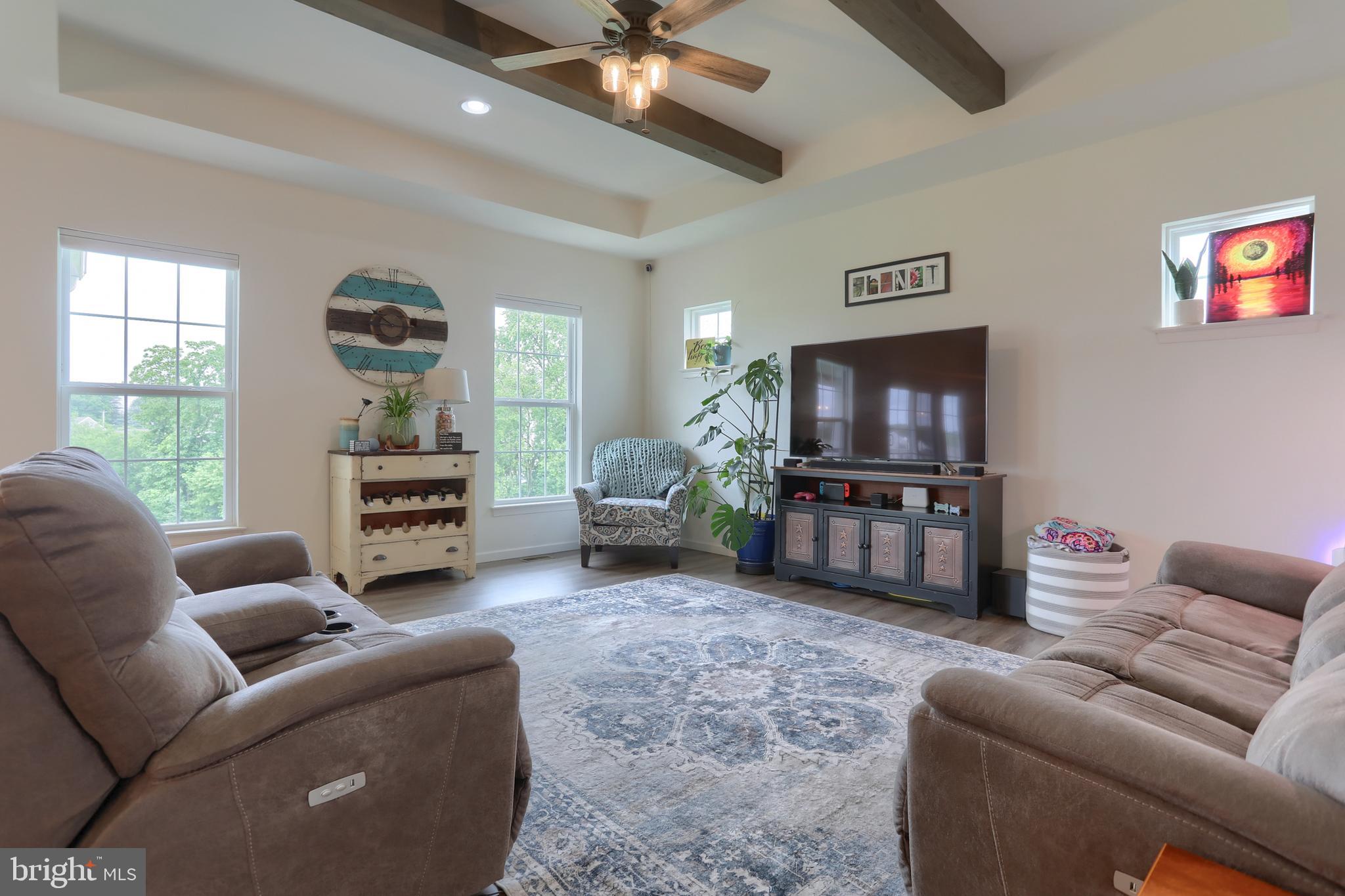 MEADOWS AT BACHMAN RUN - Residential