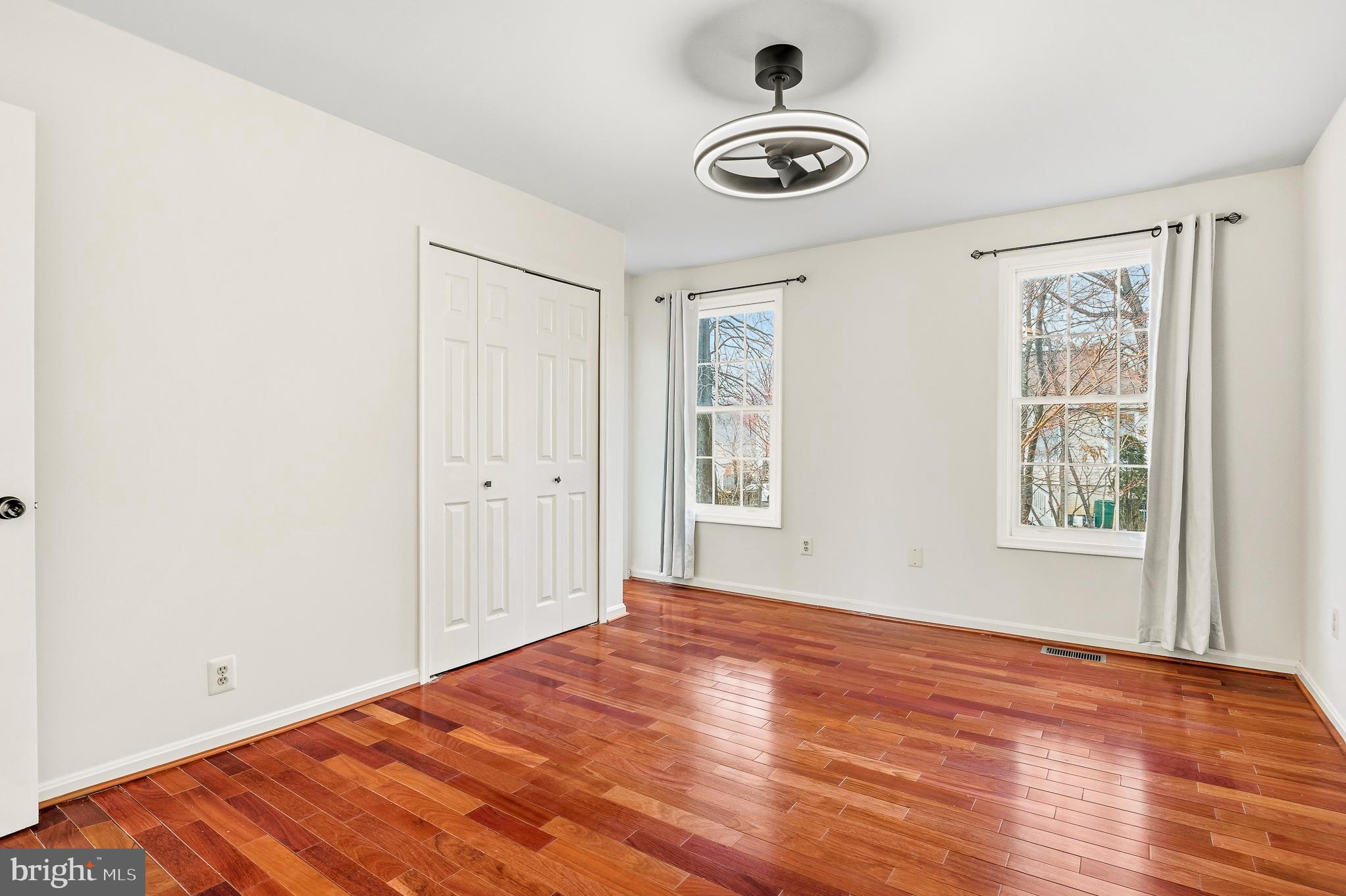 MEADOWVALE - Residential