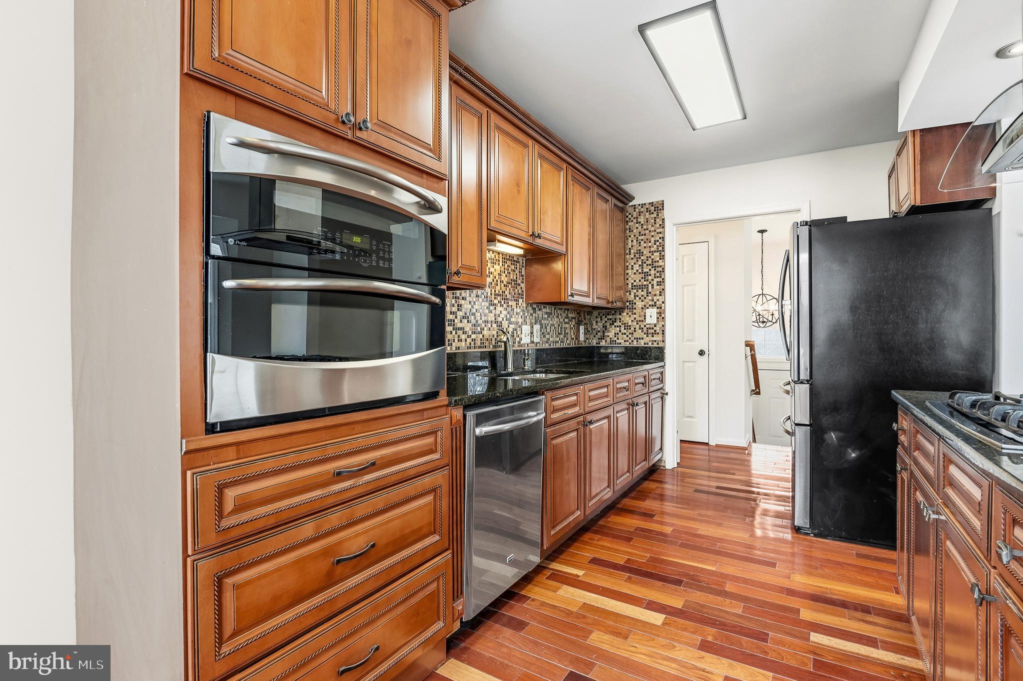 MEADOWVALE - Residential