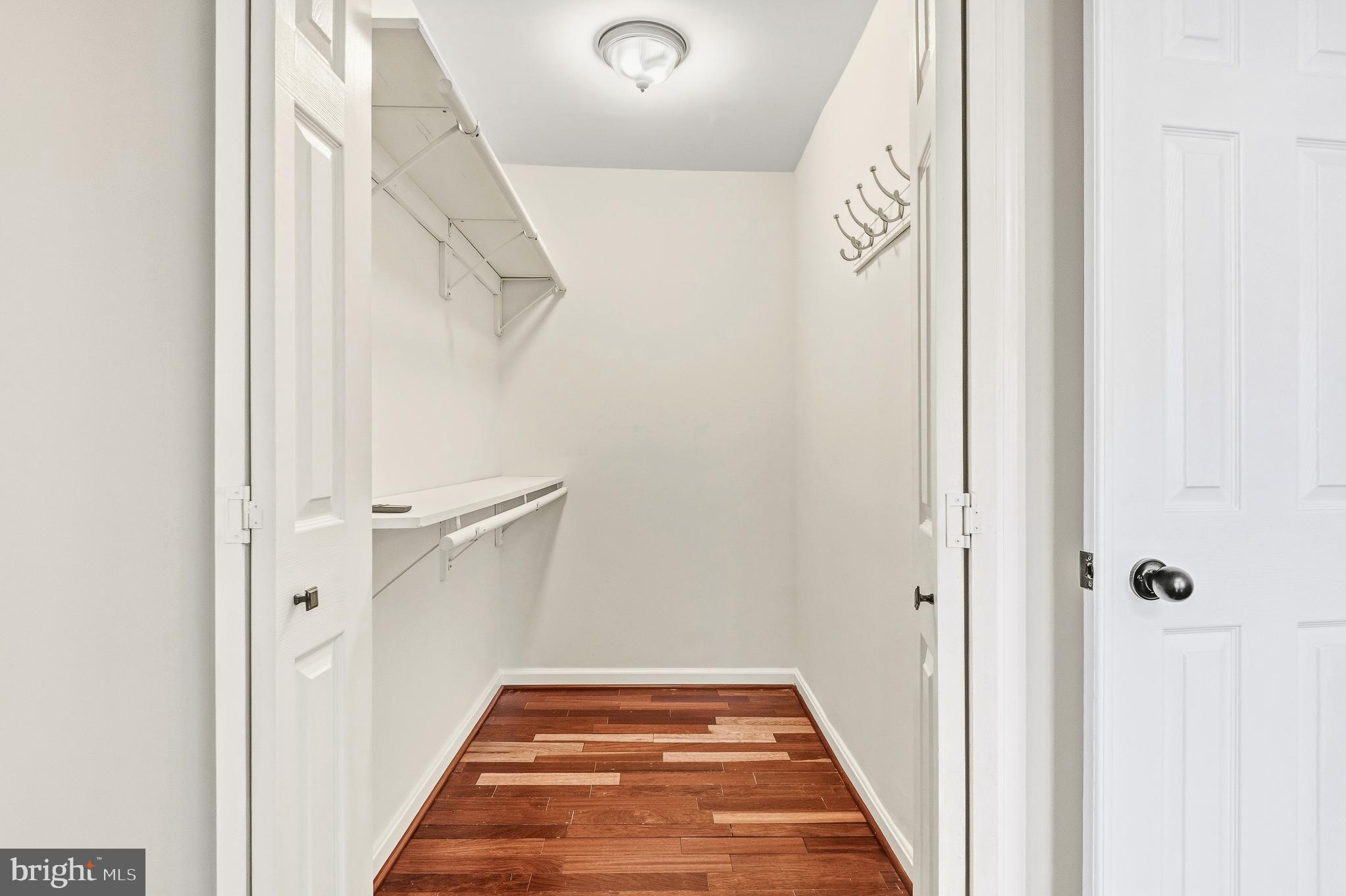 MEADOWVALE - Residential