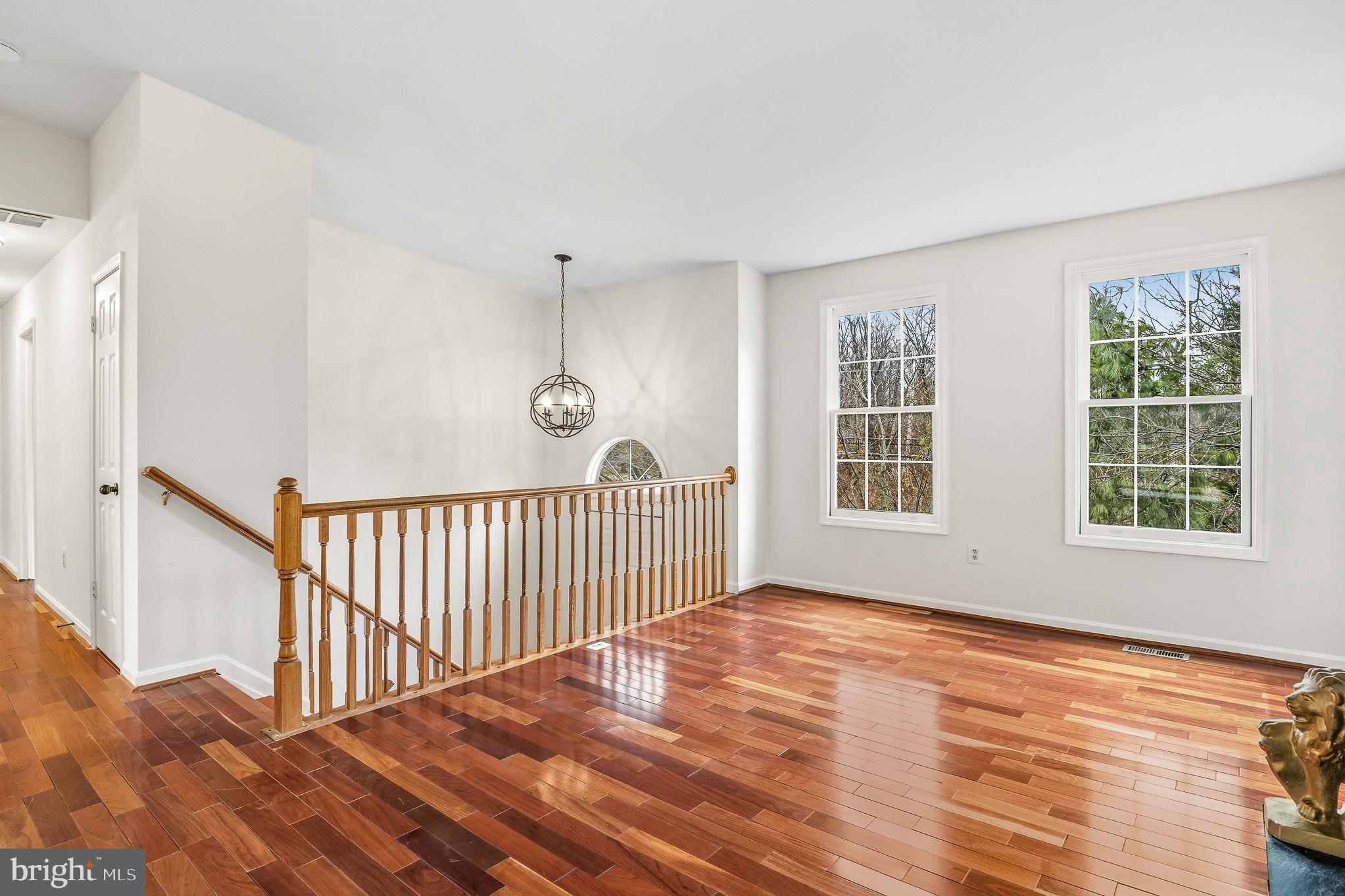 MEADOWVALE - Residential