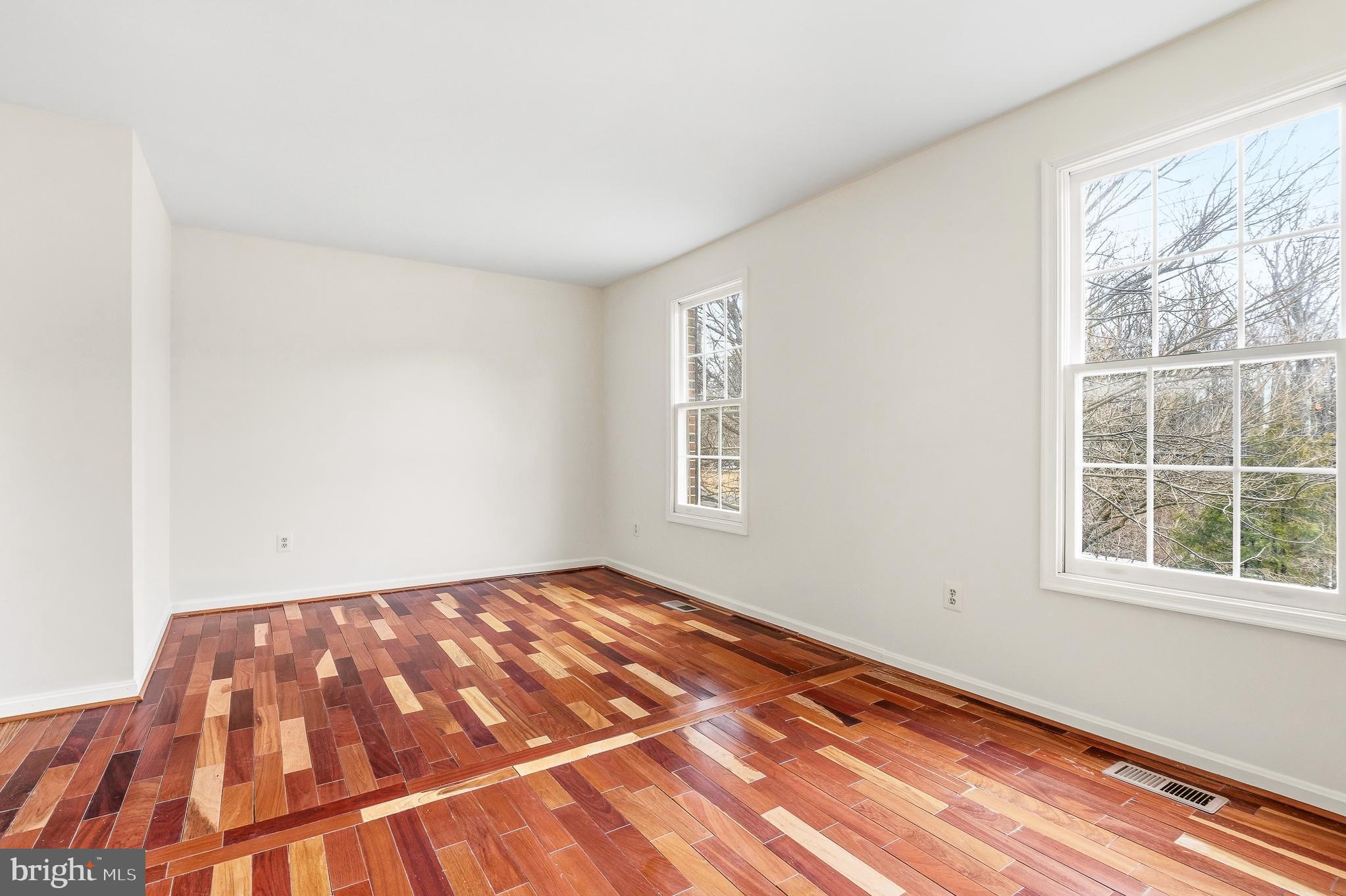 MEADOWVALE - Residential