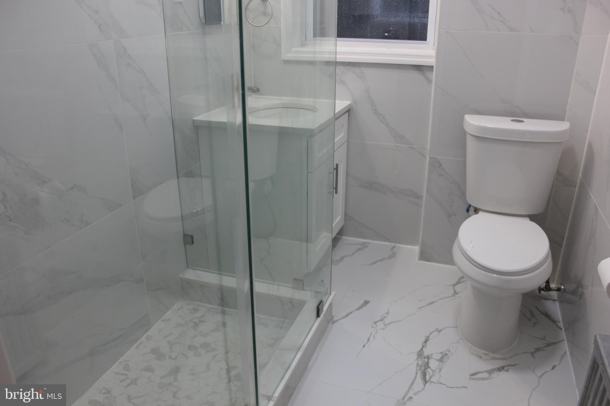 LOWER MOYAMENSING - Residential Lease