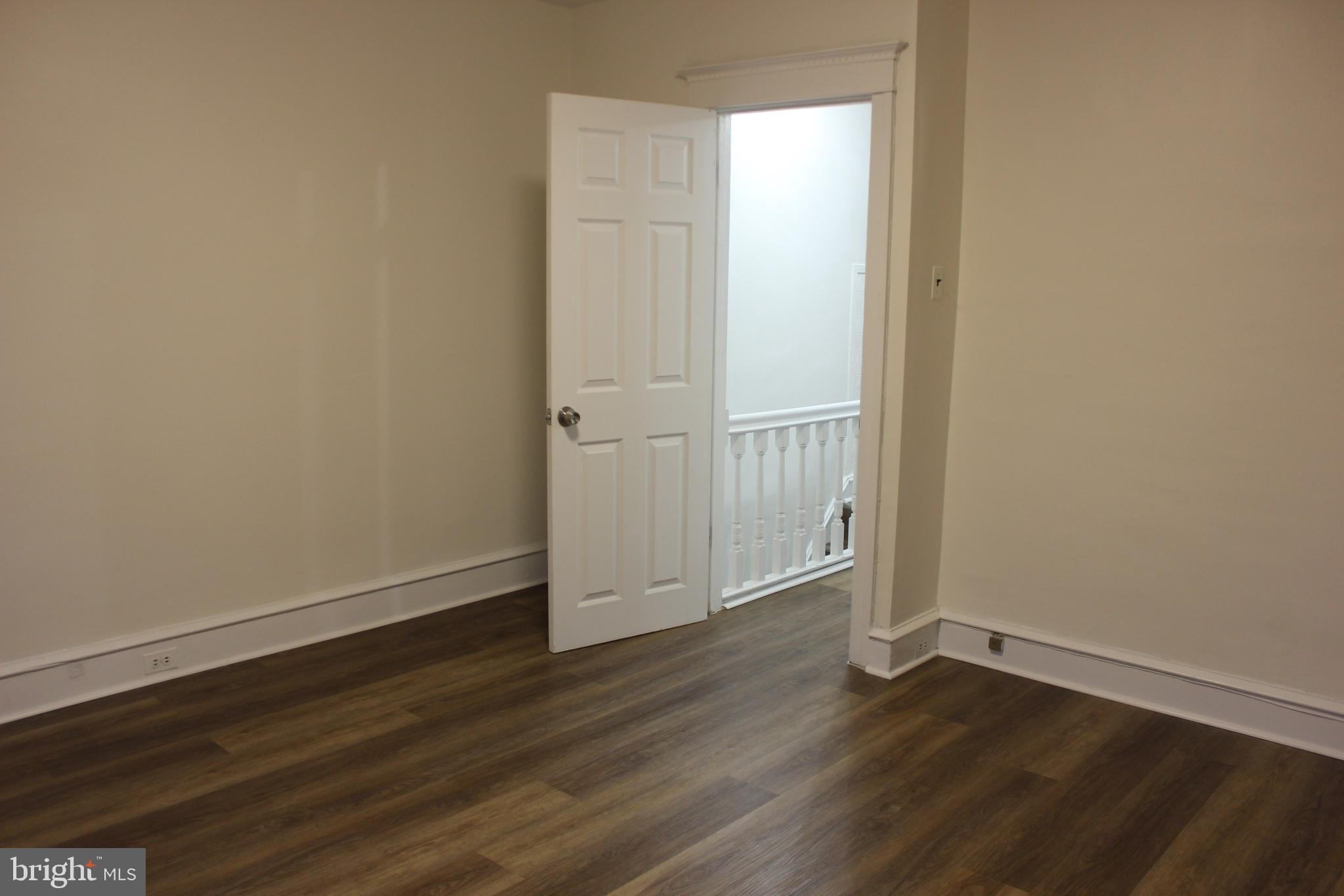 LOWER MOYAMENSING - Residential Lease