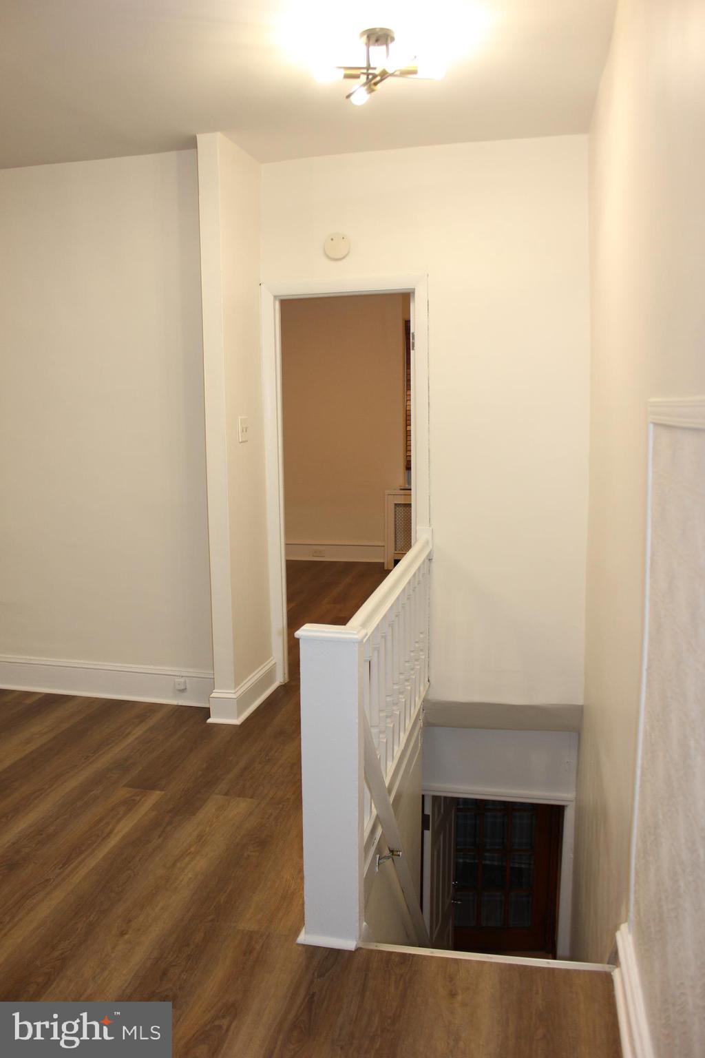 LOWER MOYAMENSING - Residential Lease