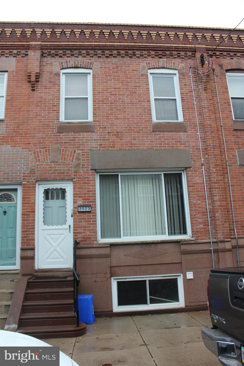 LOWER MOYAMENSING - Residential Lease