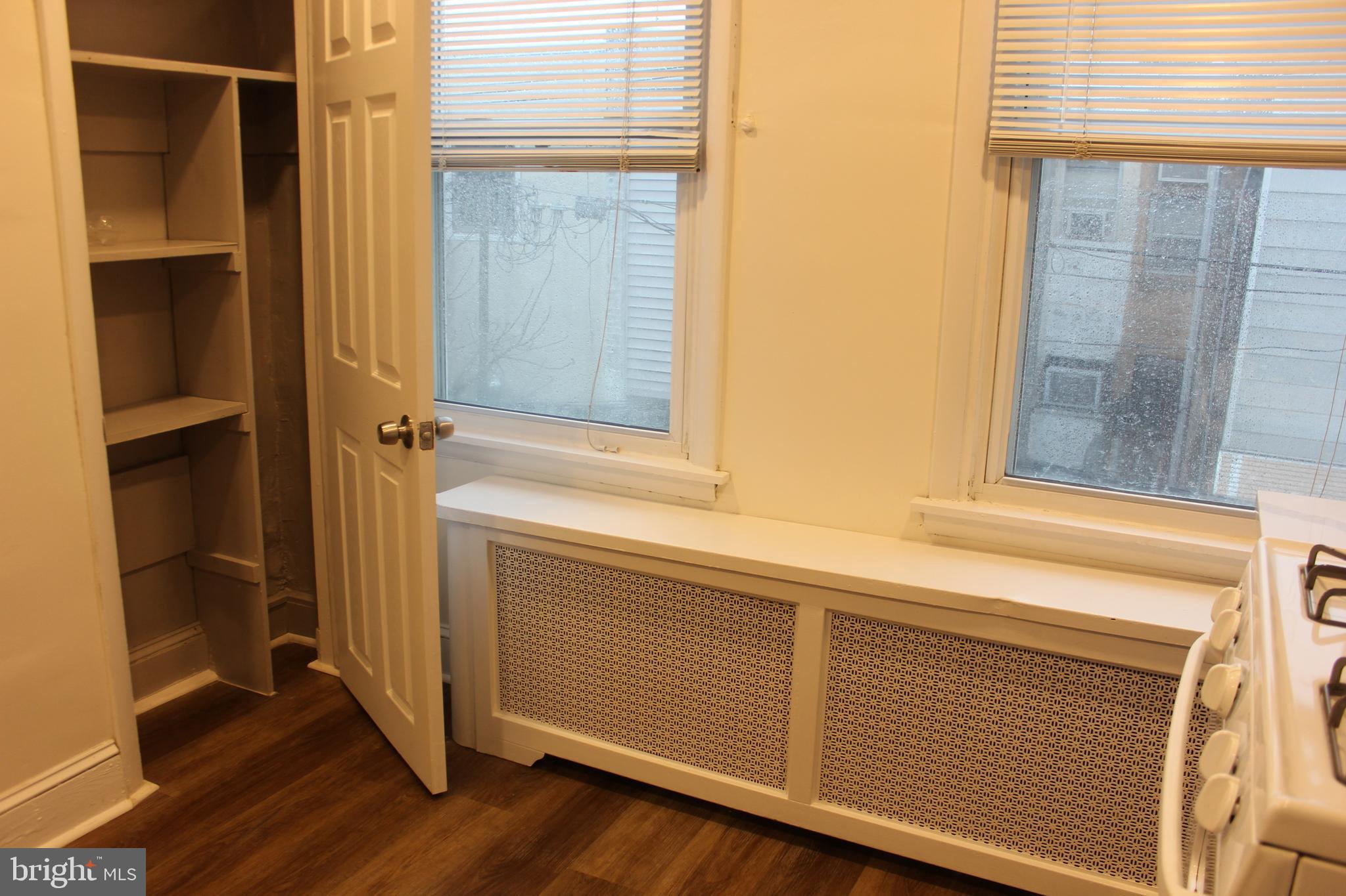 LOWER MOYAMENSING - Residential Lease