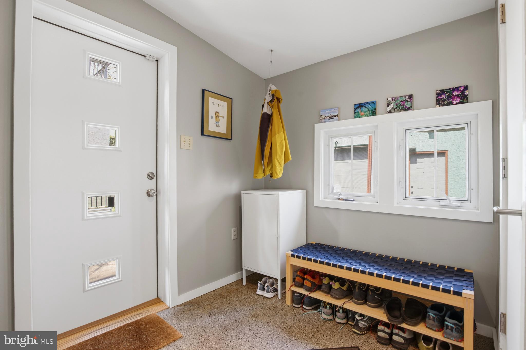 CHESTNUT HILL - Residential