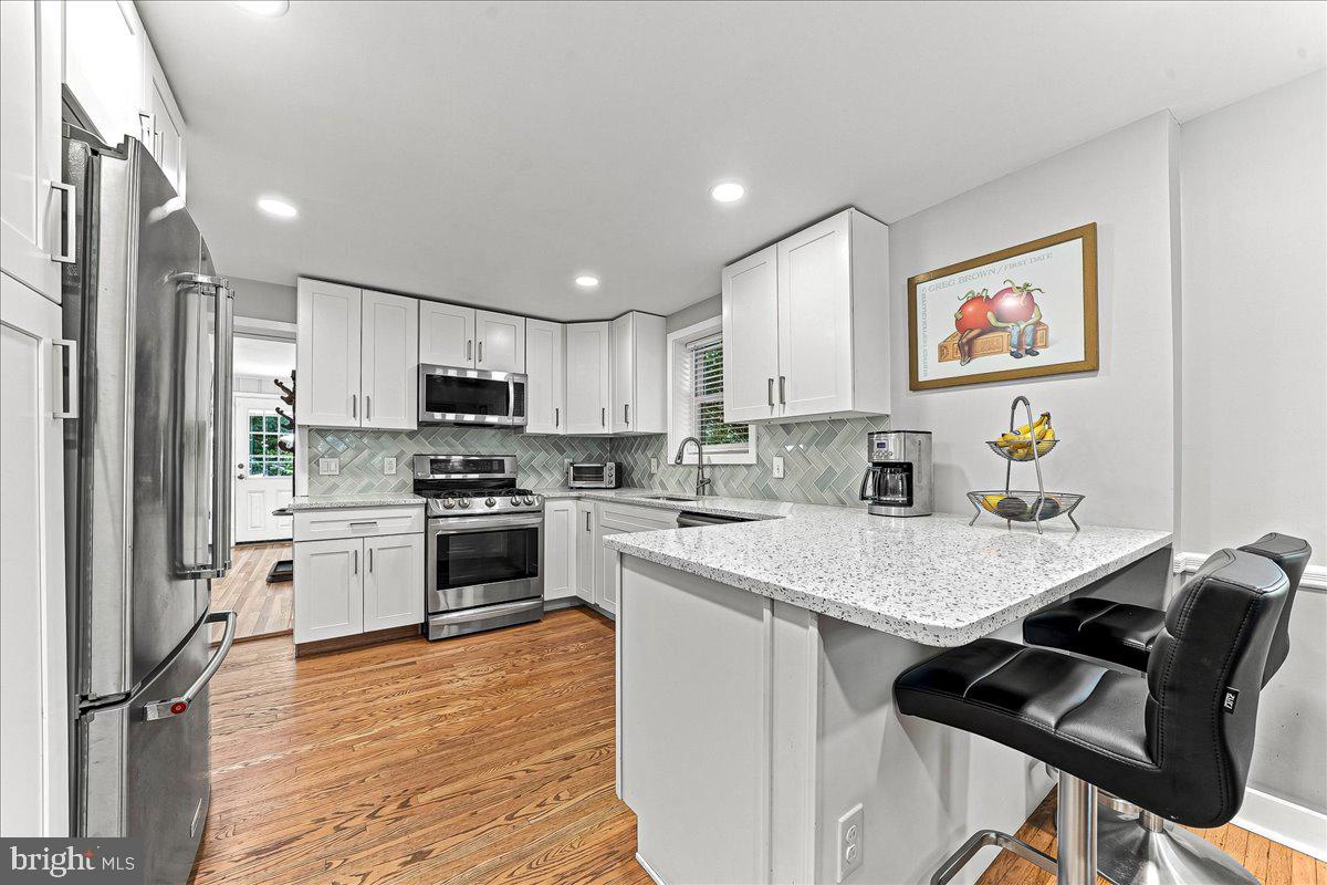 416 VALLEY VIEW ROAD