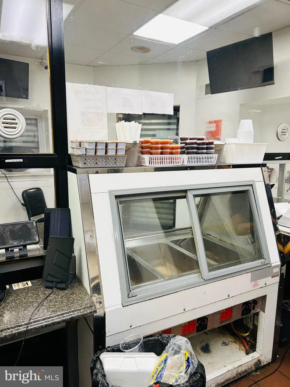 Philadelphia, Pennsylvania 19132, United States, ,Commercial,Active,46721