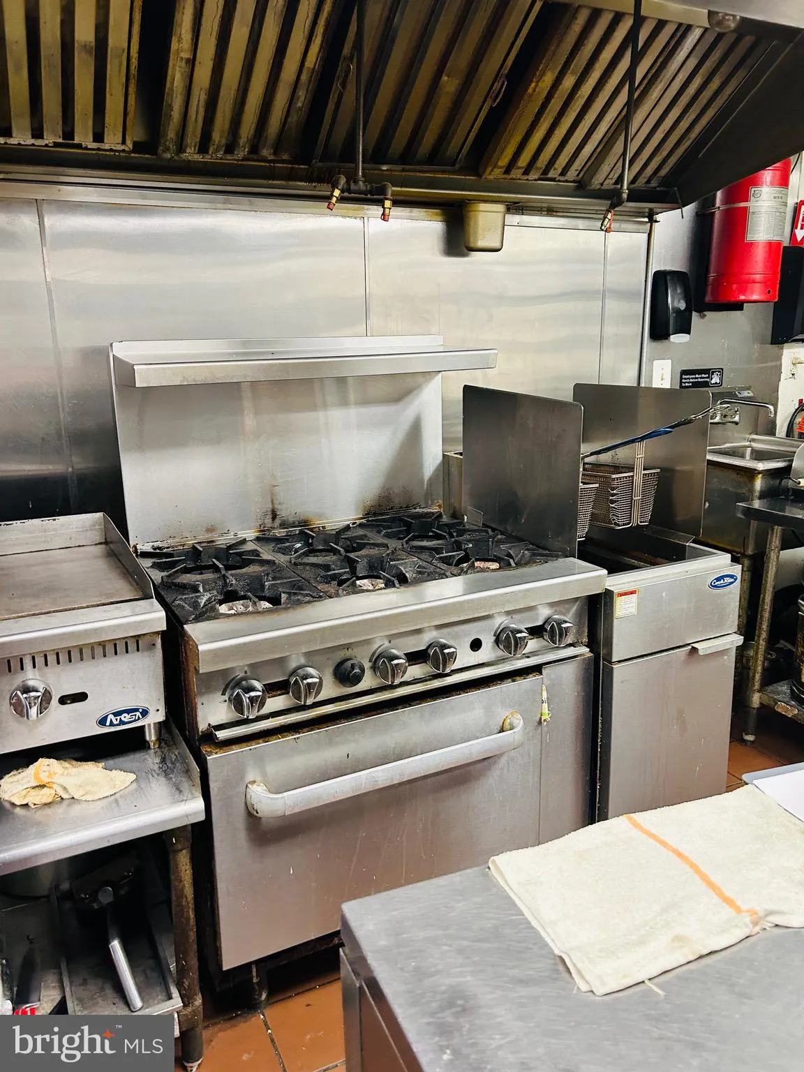 Philadelphia, Pennsylvania 19132, United States, ,Commercial,Active,46721