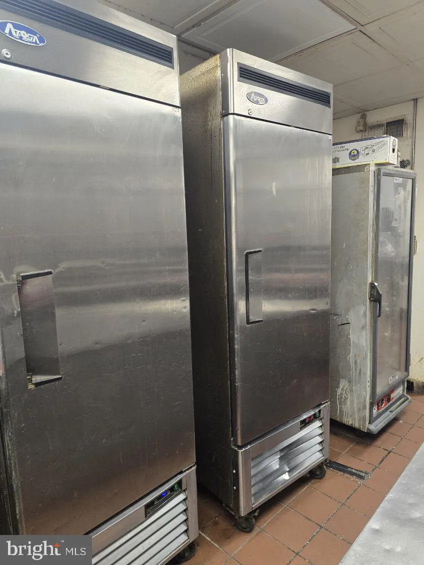 Philadelphia, Pennsylvania 19132, United States, ,Commercial,Active,46721