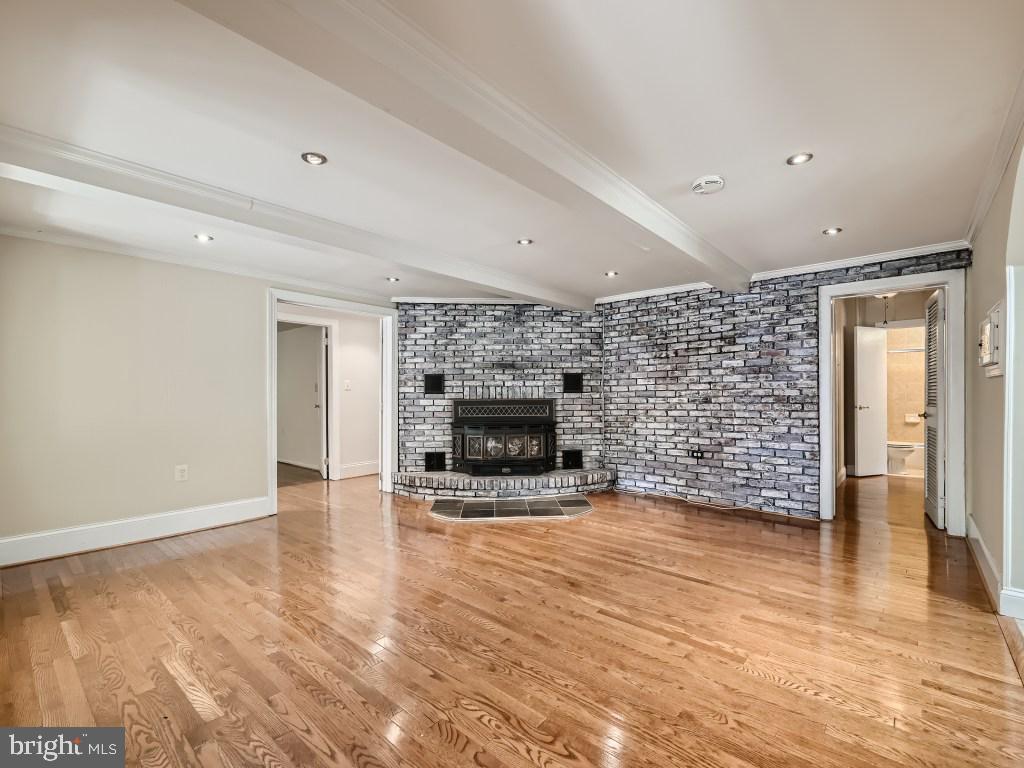 ARUNDEL TERRACE - Residential