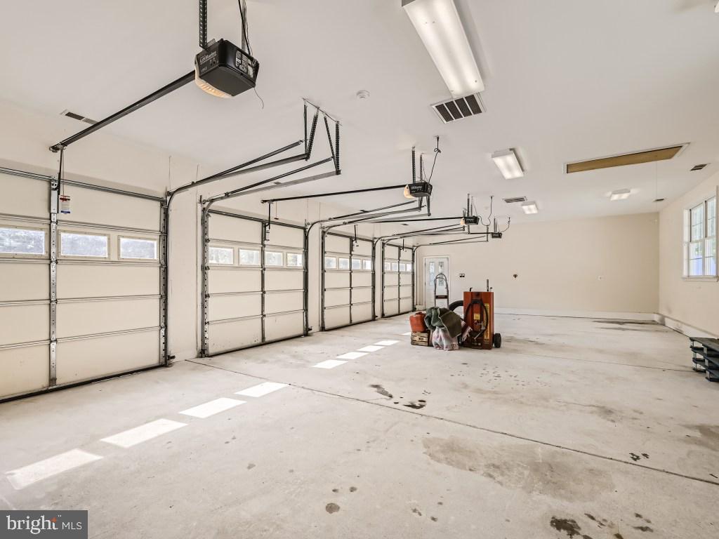 ARUNDEL TERRACE - Residential