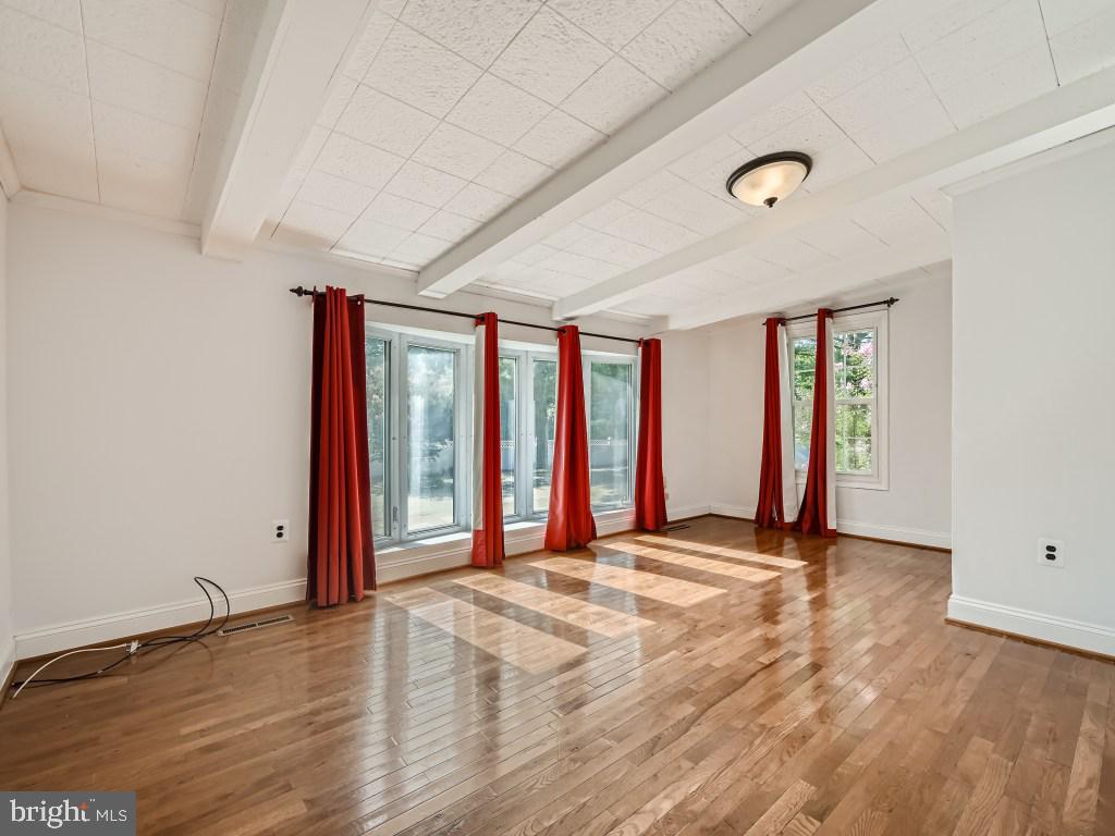 ARUNDEL TERRACE - Residential