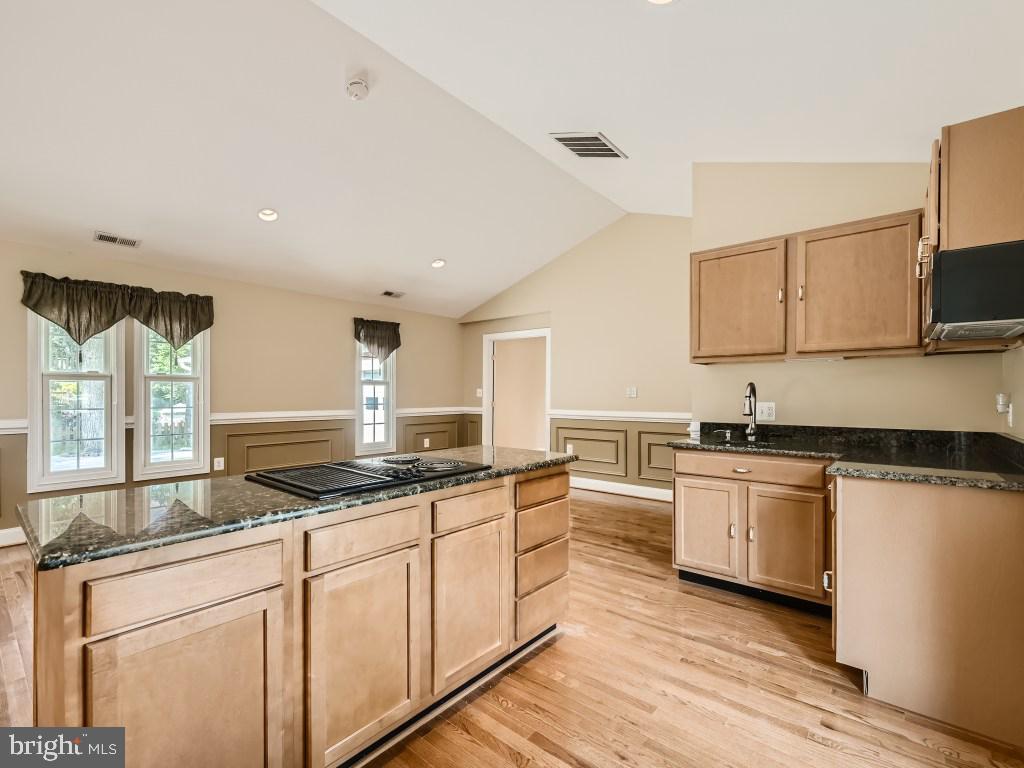 ARUNDEL TERRACE - Residential