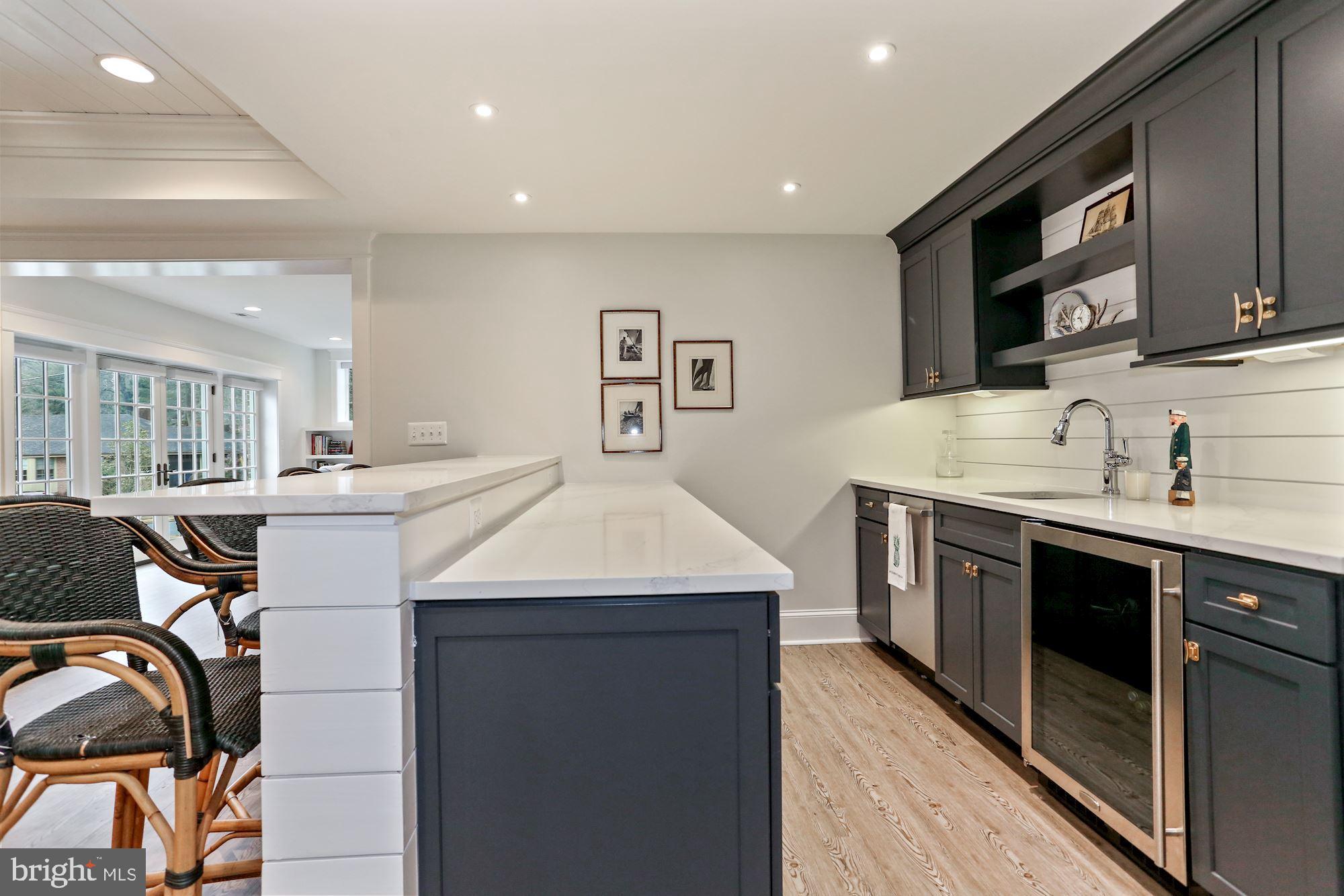 BELLEVUE FOREST - Residential