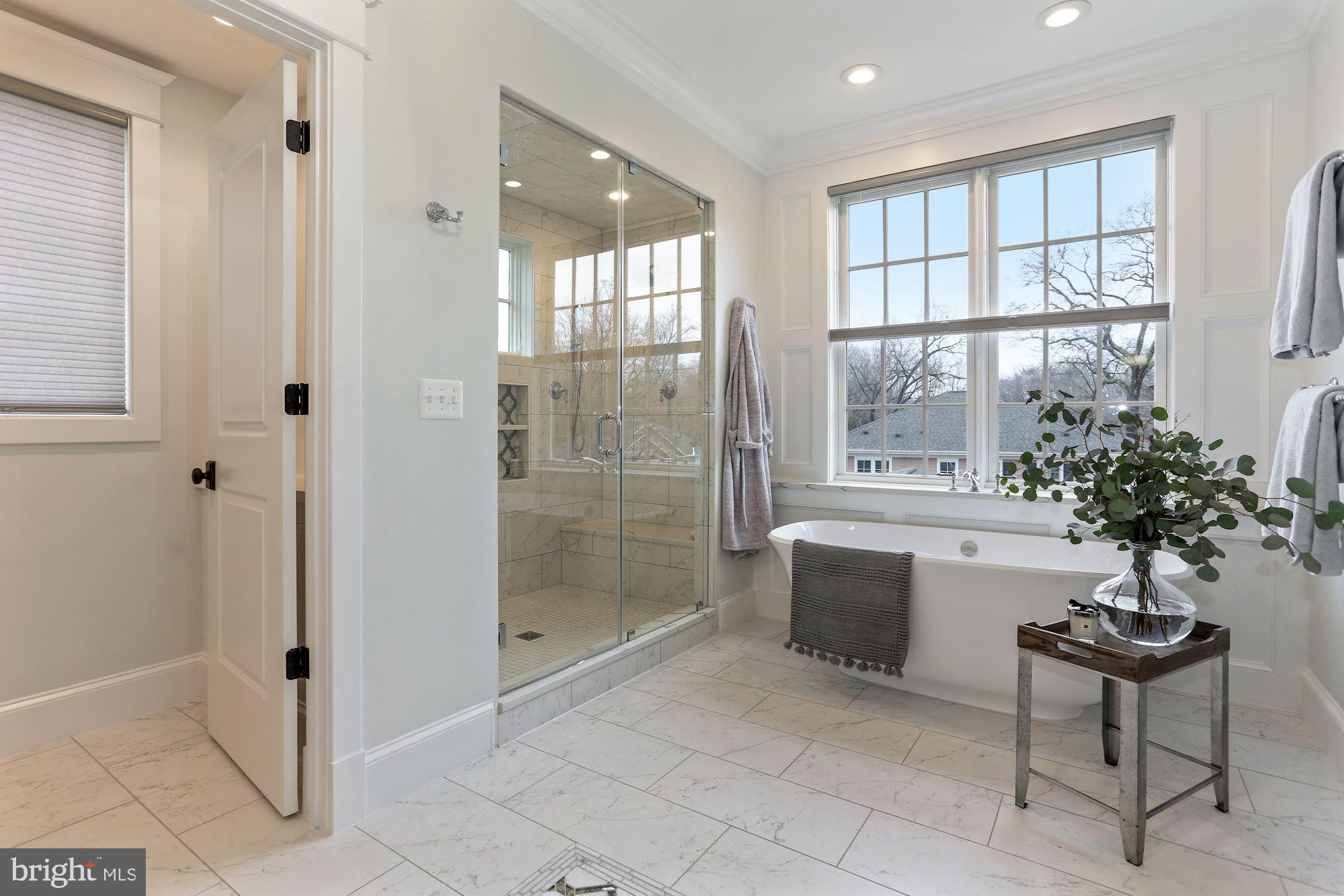 BELLEVUE FOREST - Residential