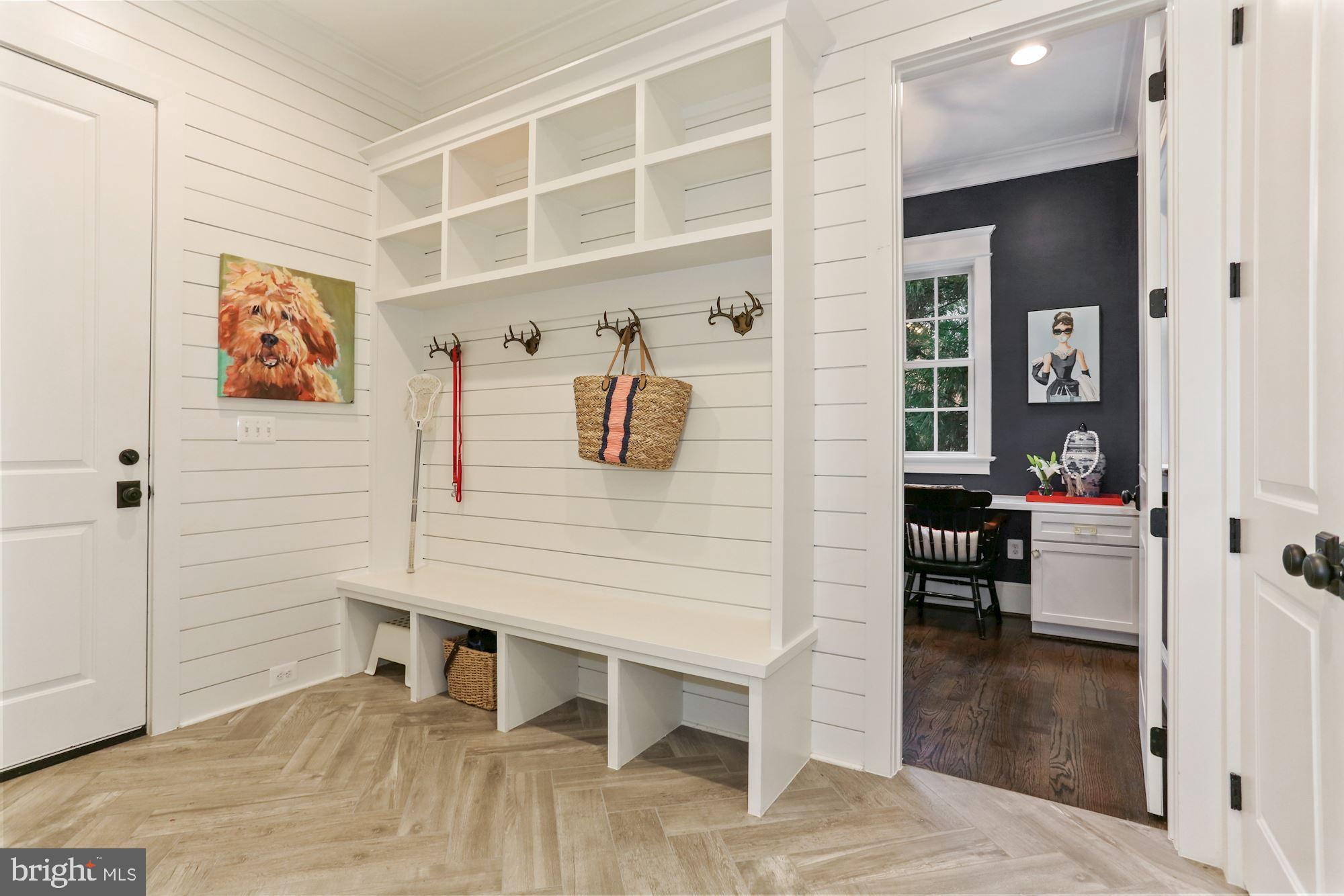 BELLEVUE FOREST - Residential