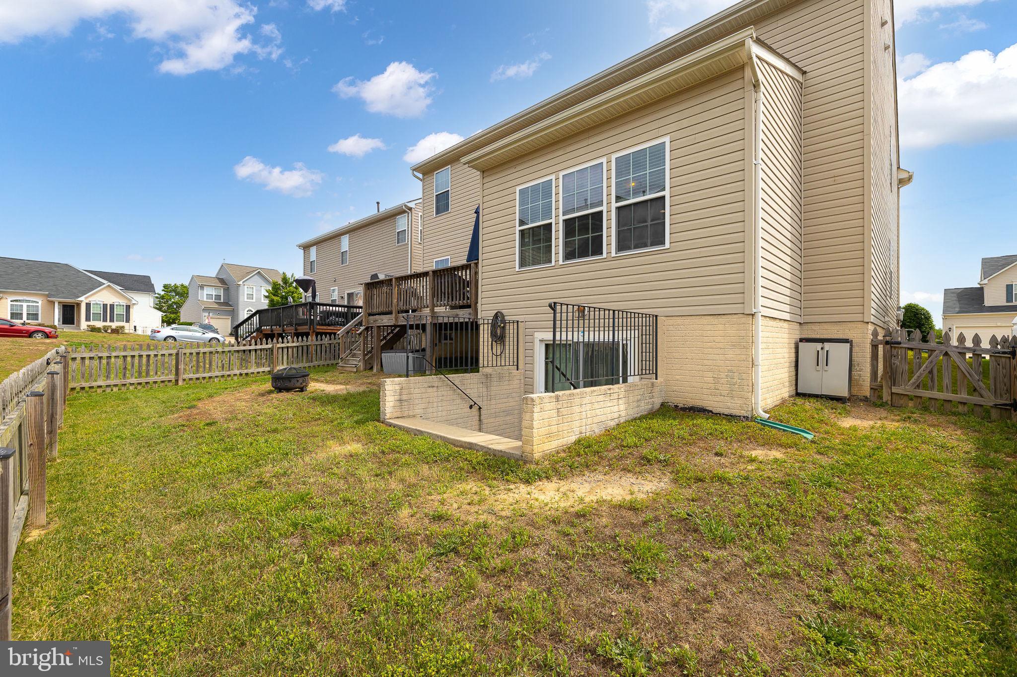 LEES PARKE - Residential