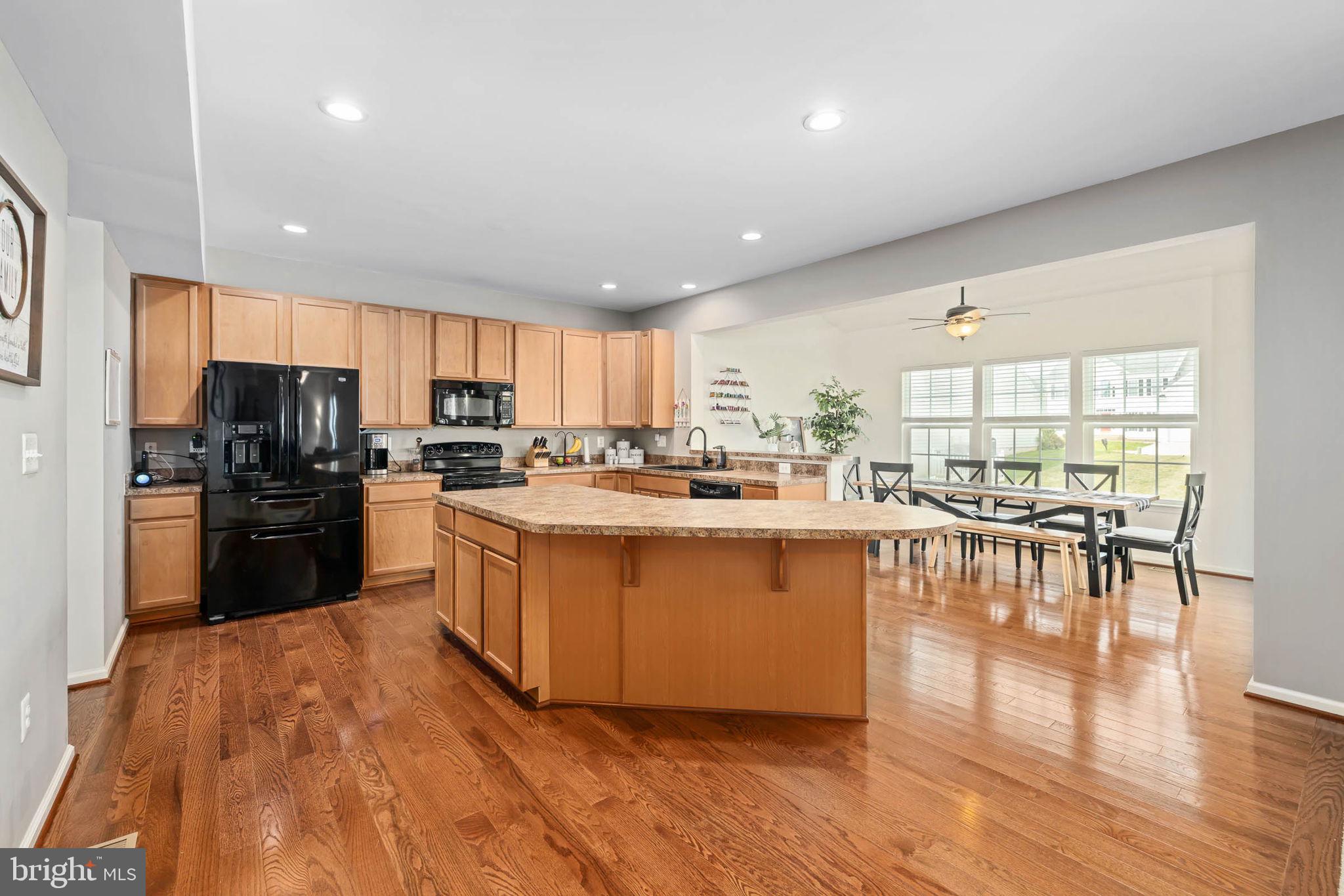 LEES PARKE - Residential