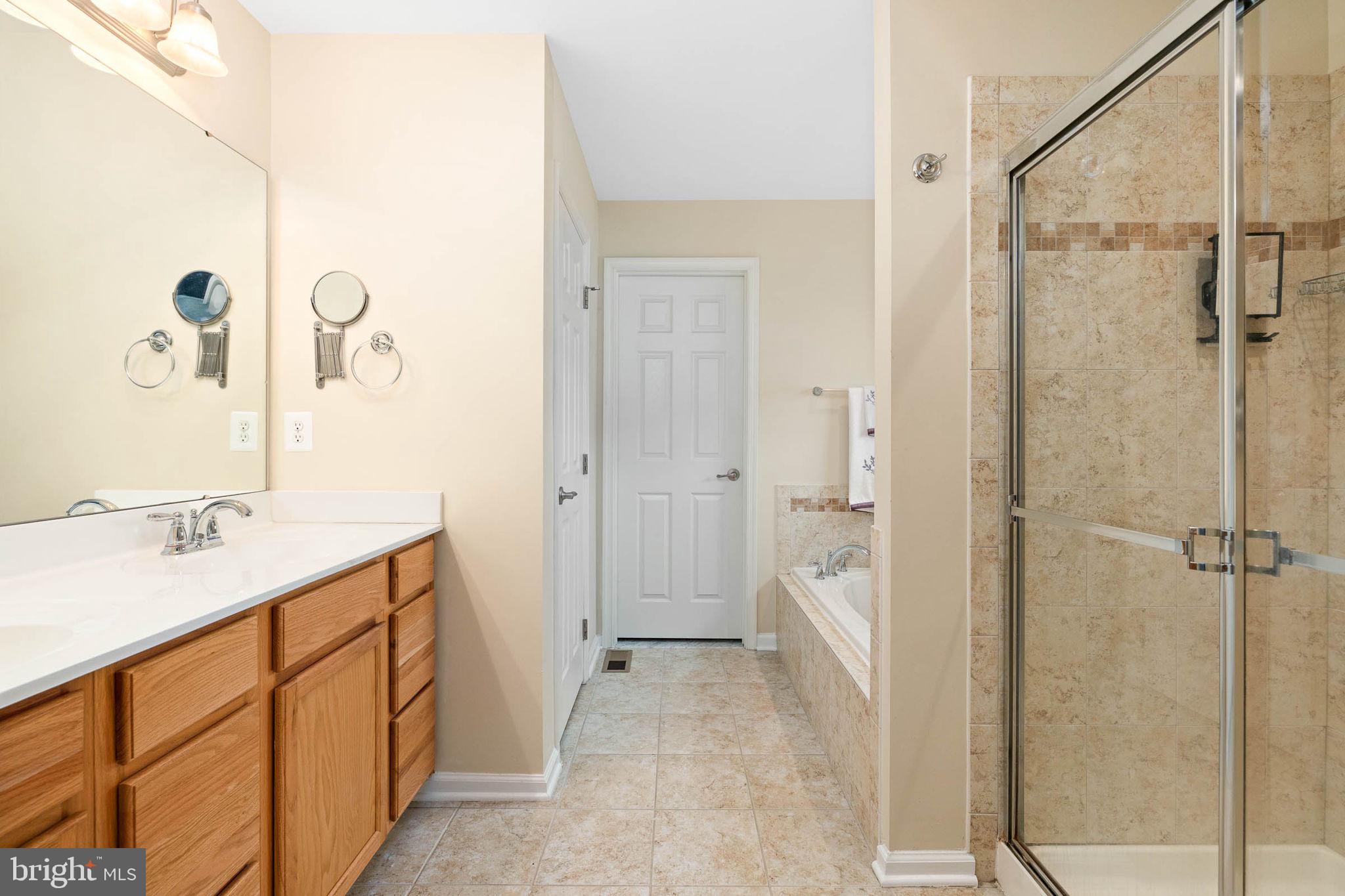 LEES PARKE - Residential