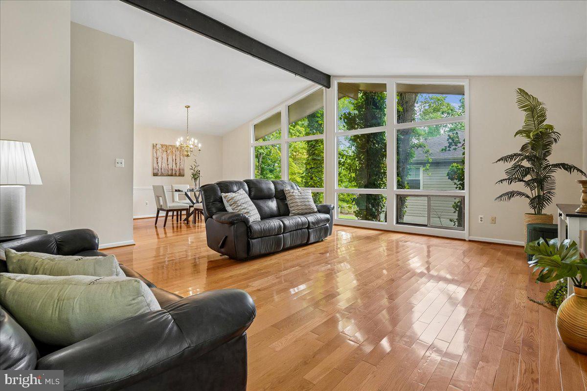 MONTCLAIR - Residential