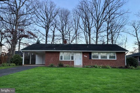 14801 CARLBERN DRIVE CENTREVILLE VA 20120