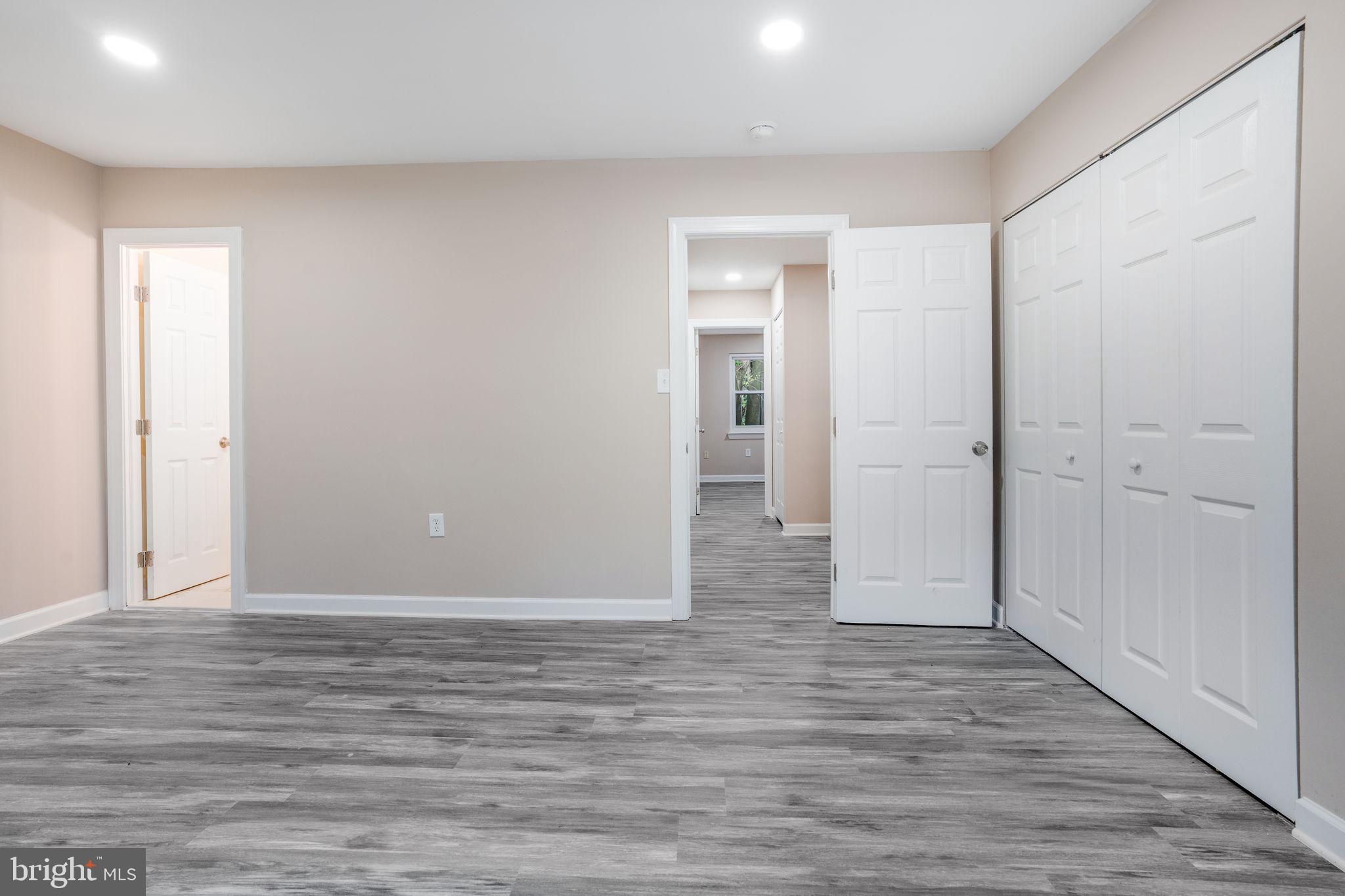 KINGS POINT - Residential Lease